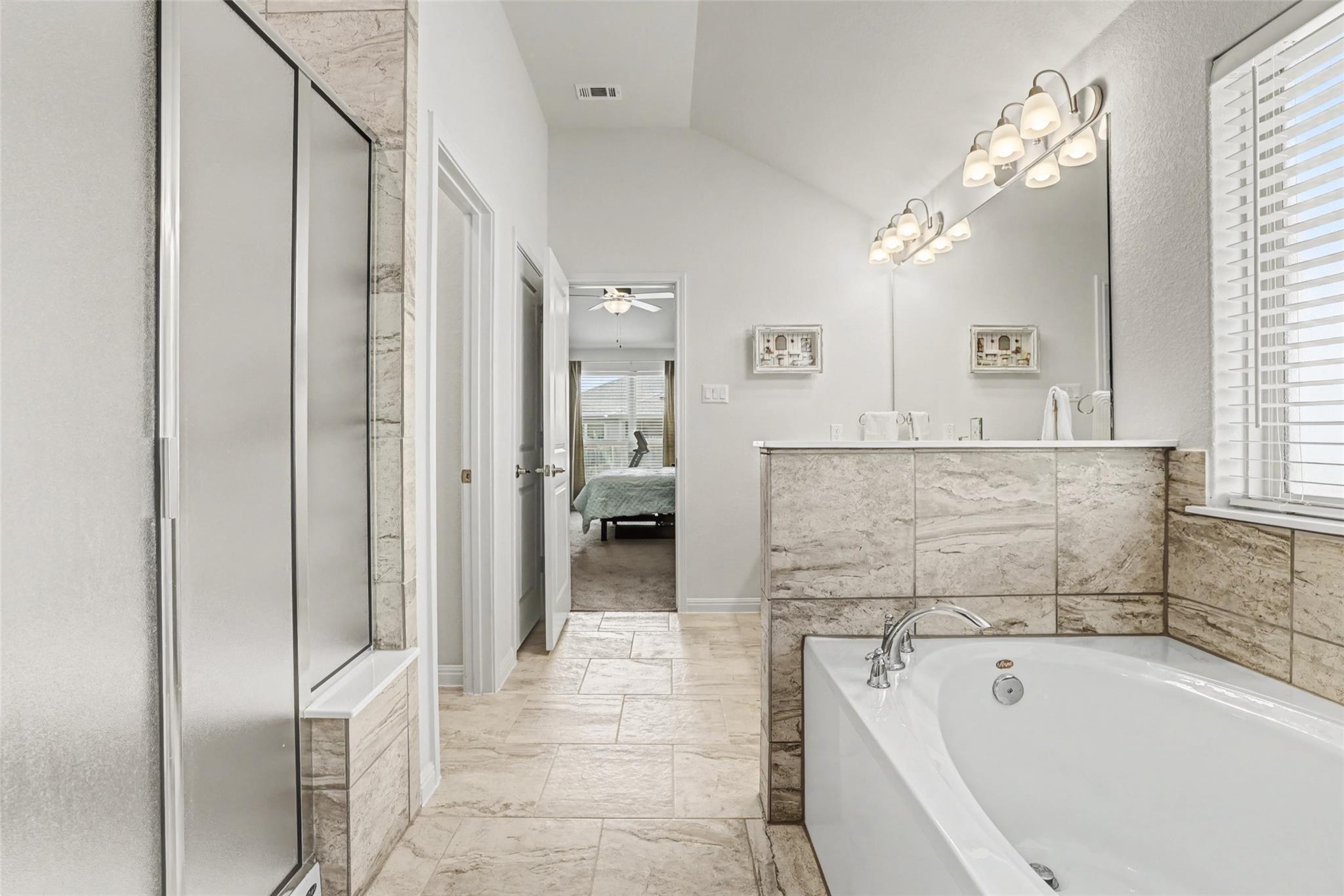 266 Finstown St, Hutto, TX 78634