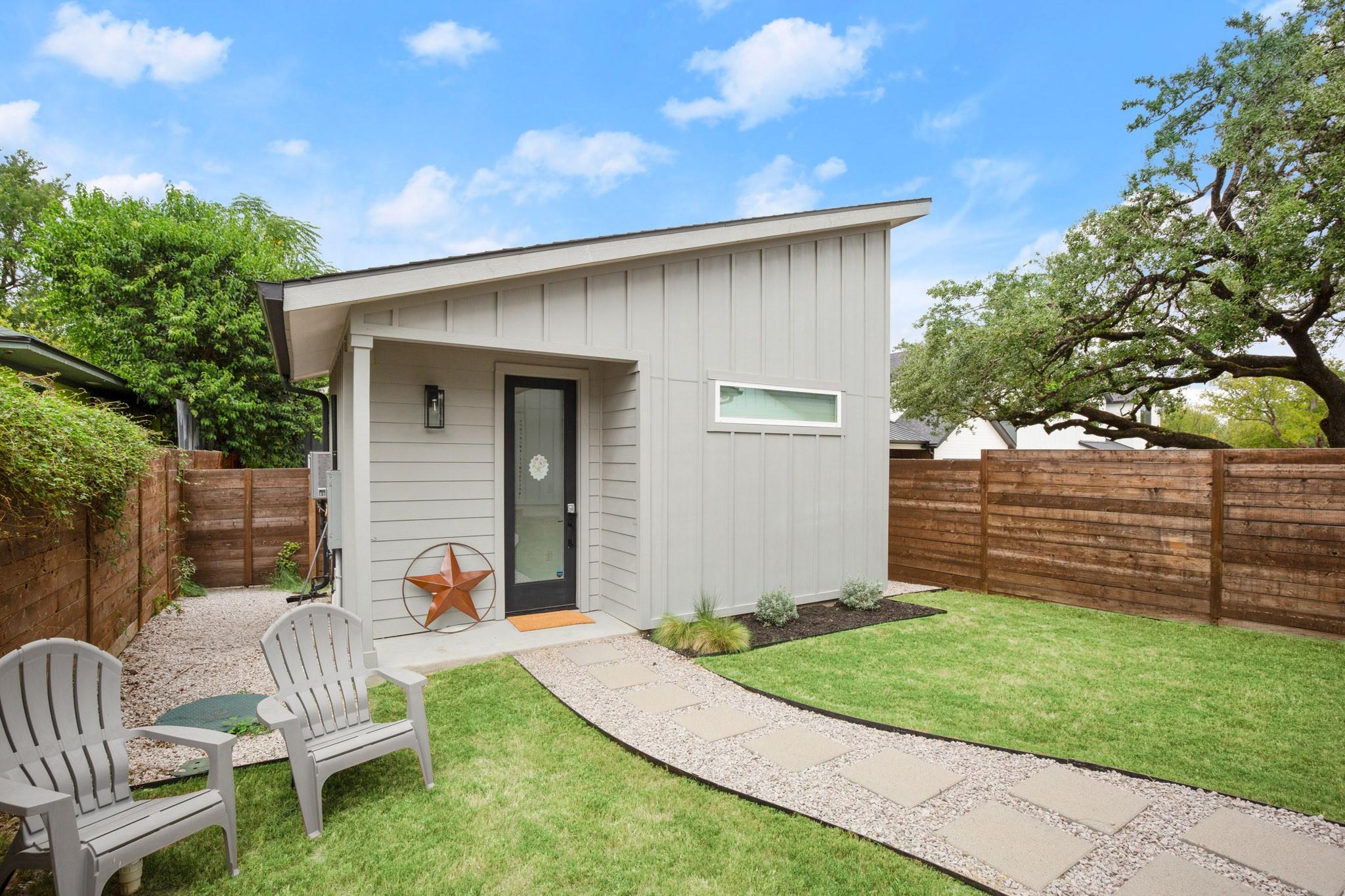 3506 Pennsylvania Ave # 1, Austin, TX 78721
