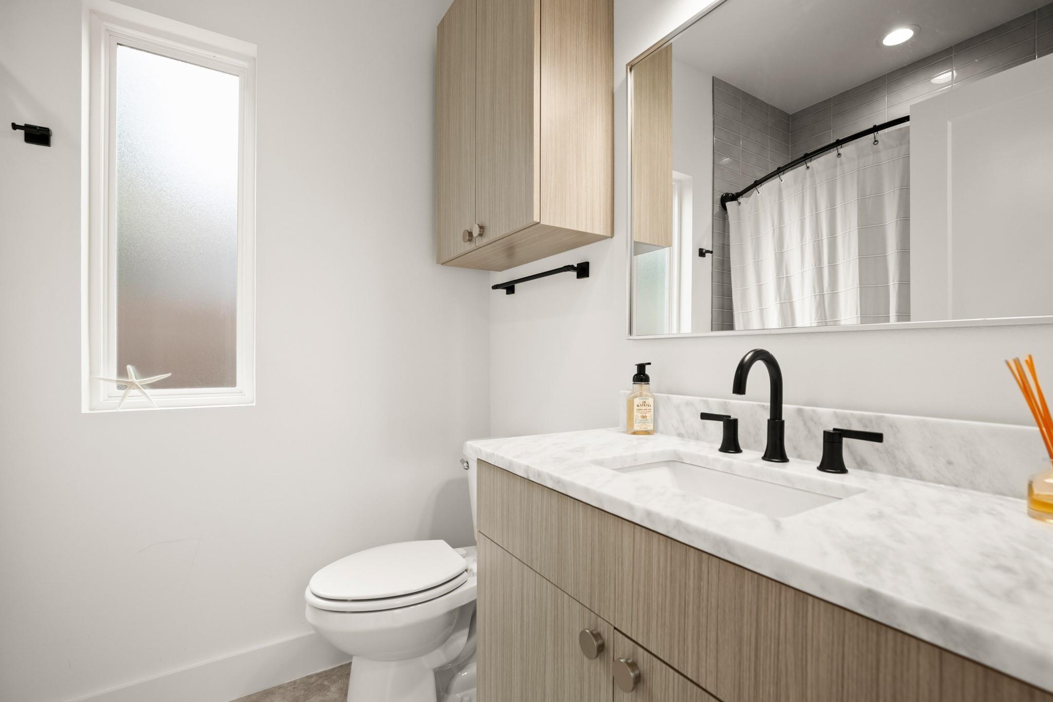 3506 Pennsylvania Ave # 1, Austin, TX 78721