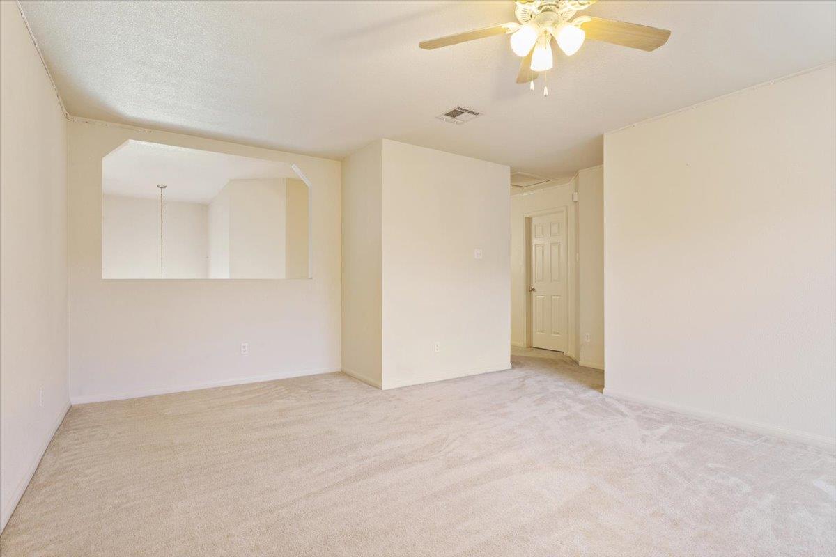 2304 Riley Dr, Killeen, TX 76542