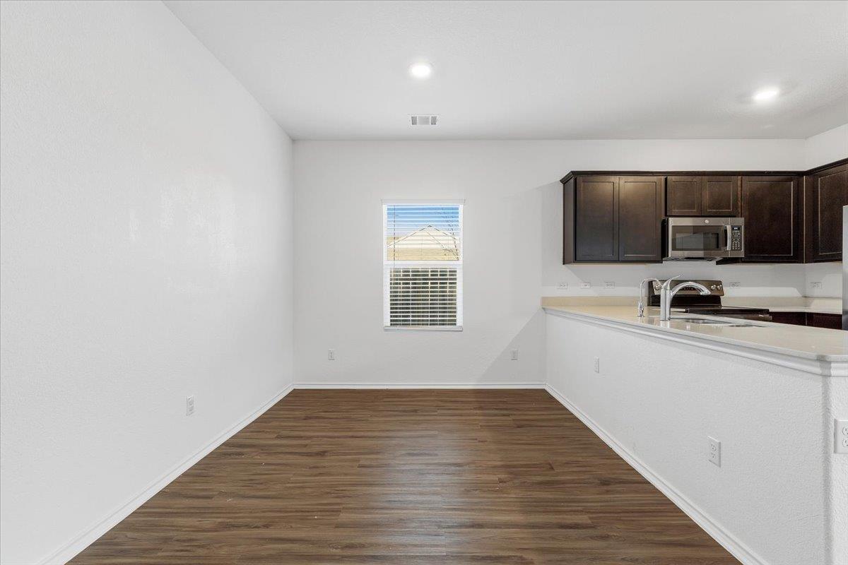 1140 Cattail Ln, Bastrop, TX 78602