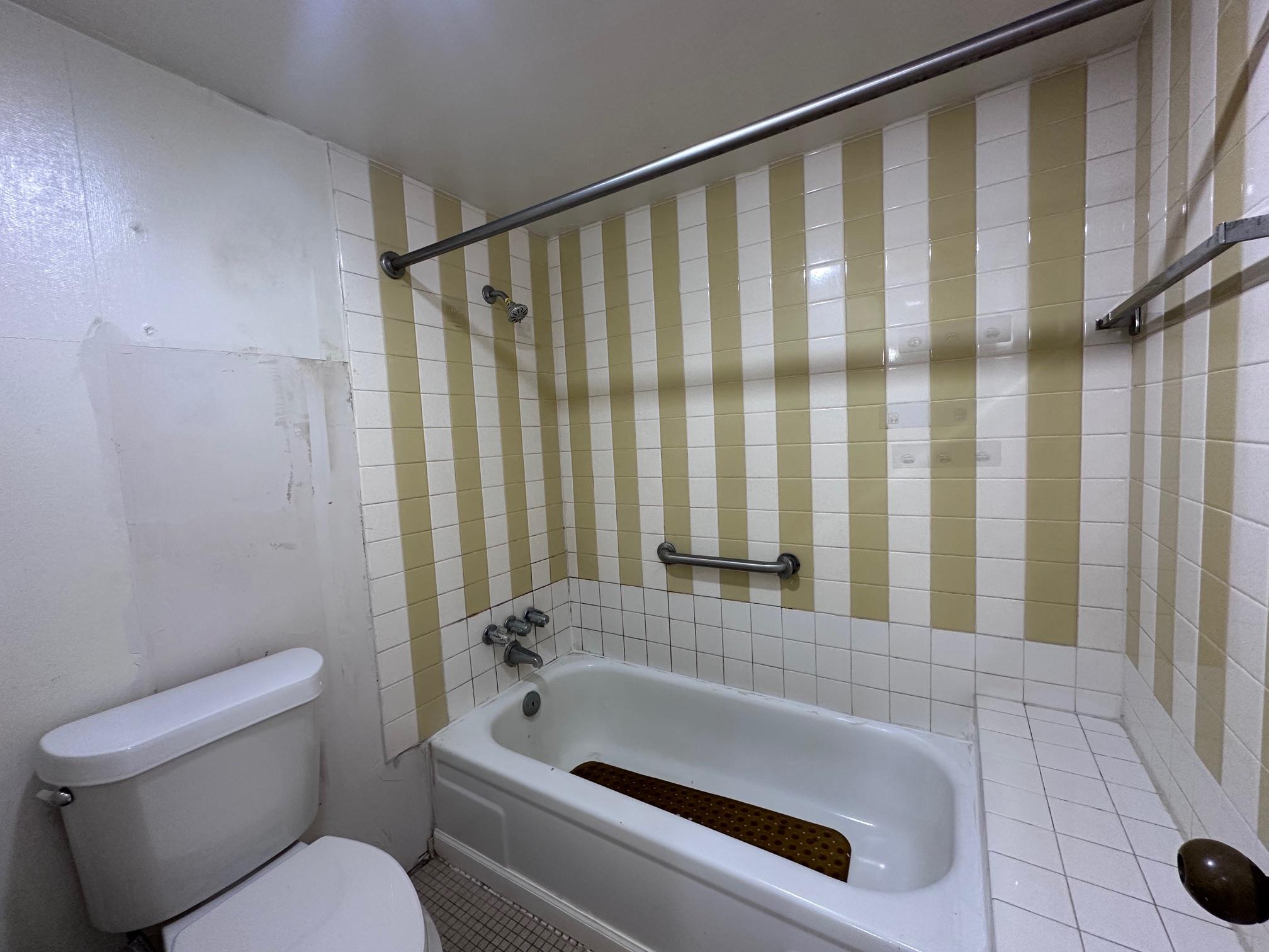 126 Conference Dr # 211, Bastrop, TX 78602