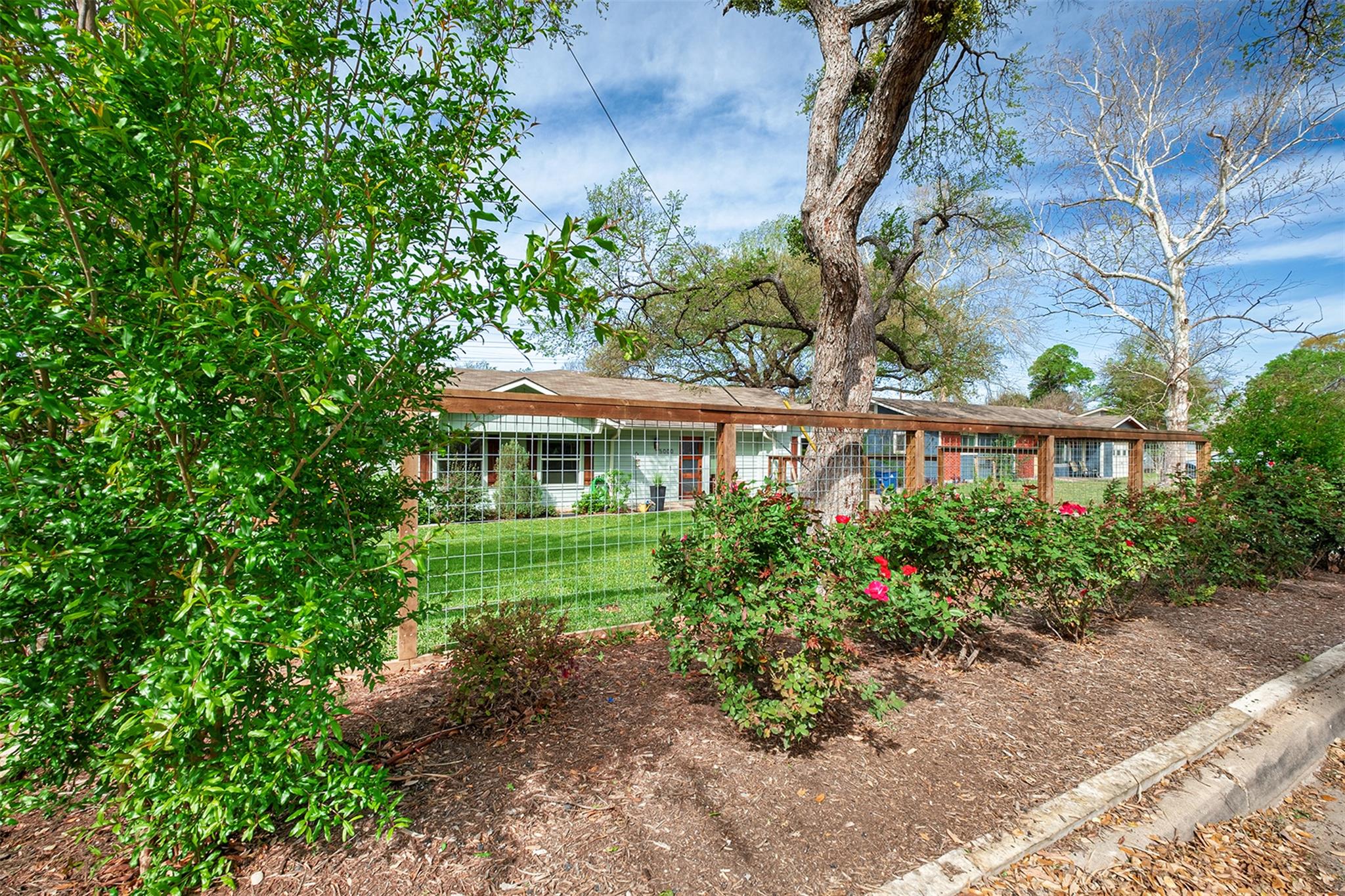 5000 Lansing Dr # 1, Austin, TX 78745