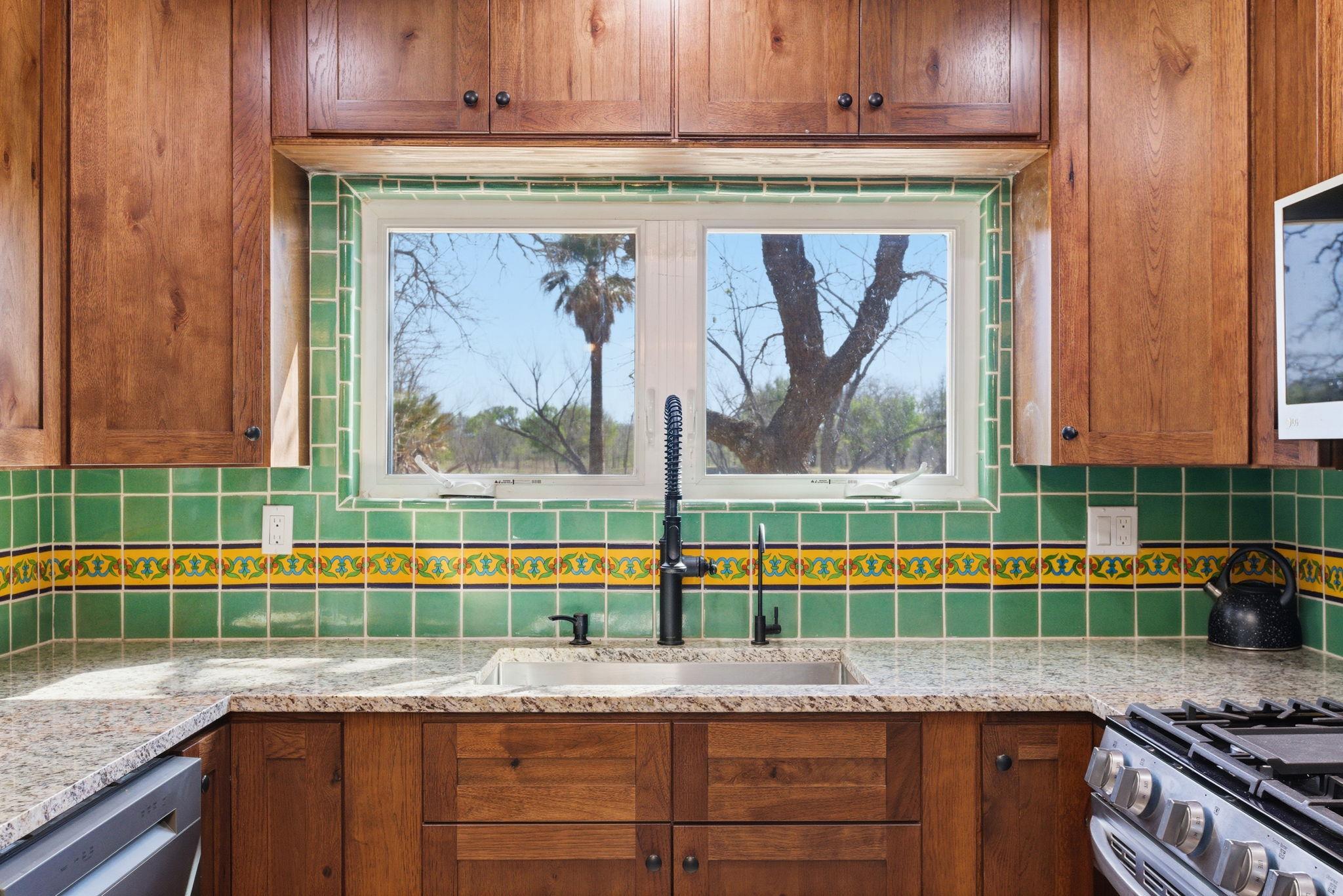 18335 FM 86, Red Rock, TX 78662