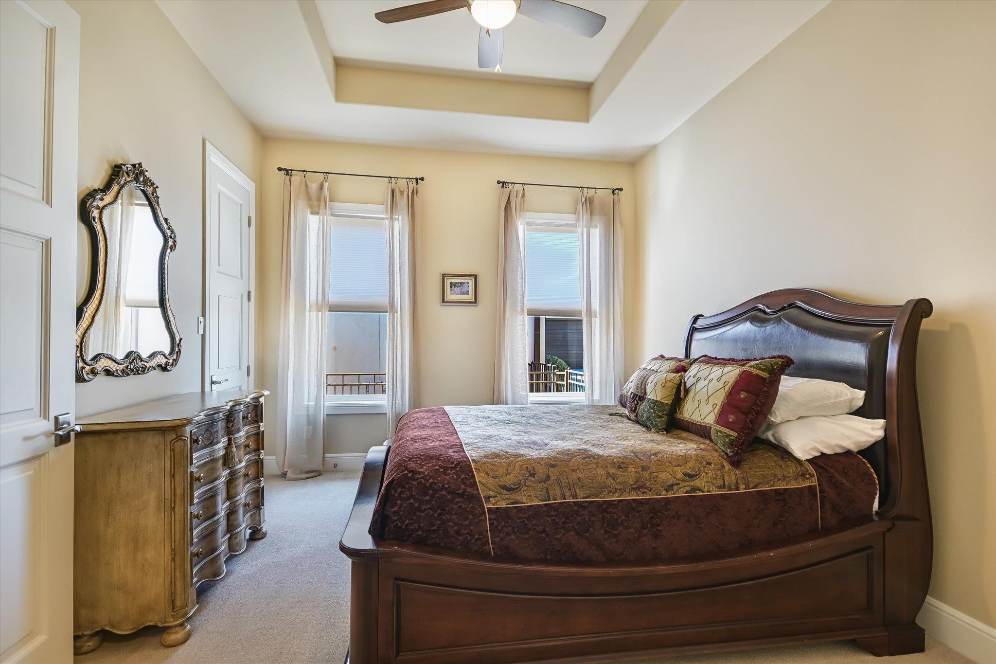 8225 Carranzo Dr, Austin, TX 78735