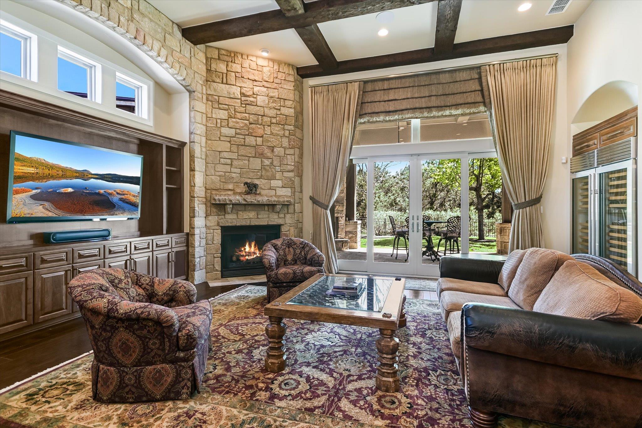 8225 Carranzo Dr, Austin, TX 78735