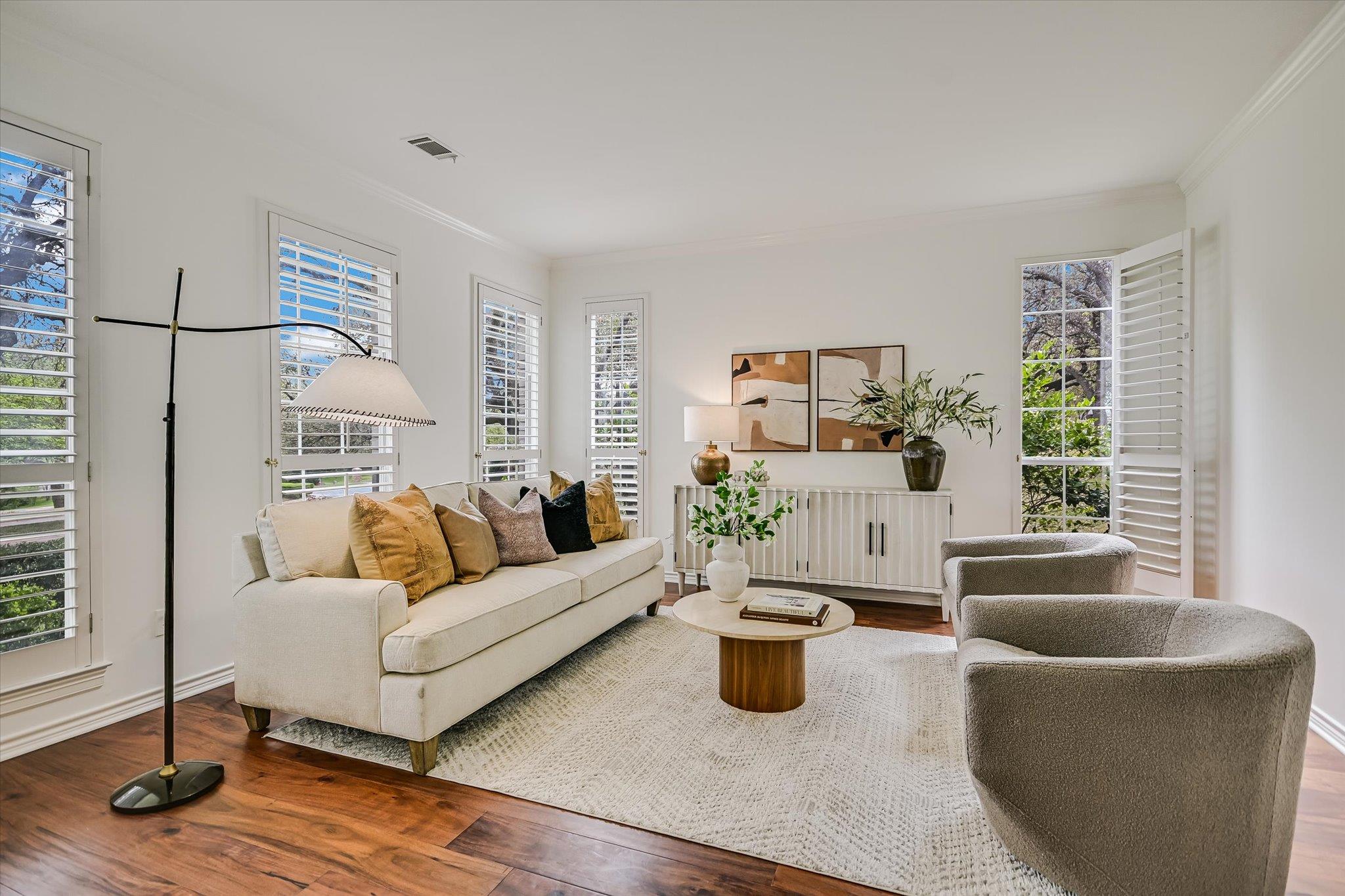 4000 Shadow Oak Ln, Austin, TX 78746