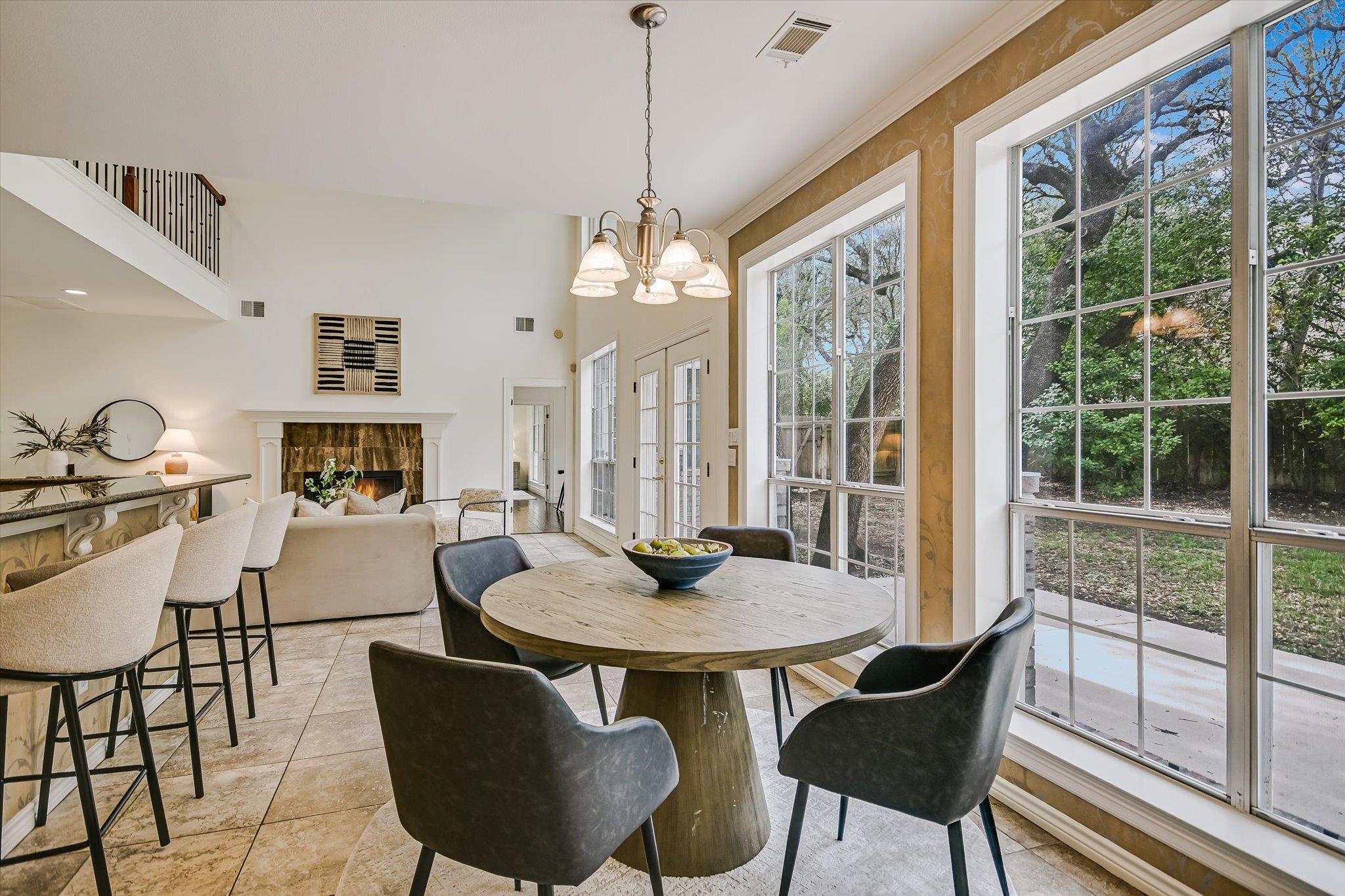 4000 Shadow Oak Ln, Austin, TX 78746