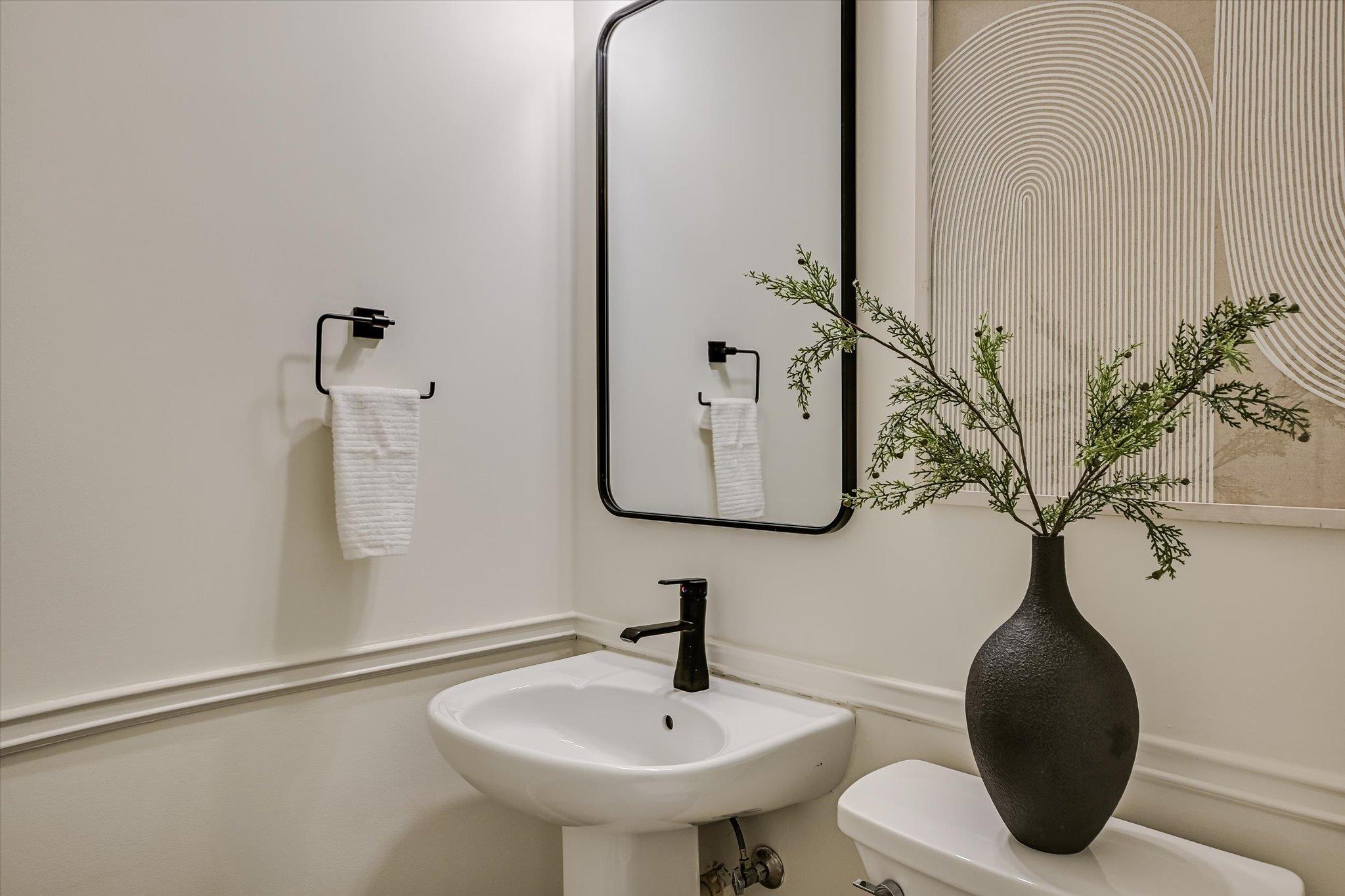 4000 Shadow Oak Ln, Austin, TX 78746