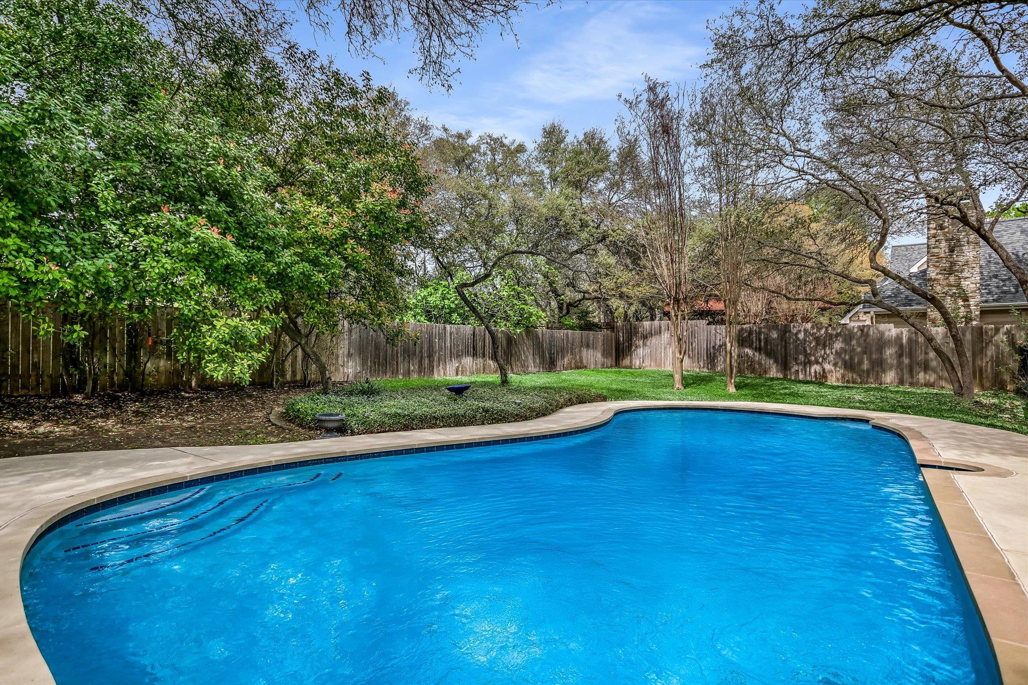 4000 Shadow Oak Ln, Austin, TX 78746