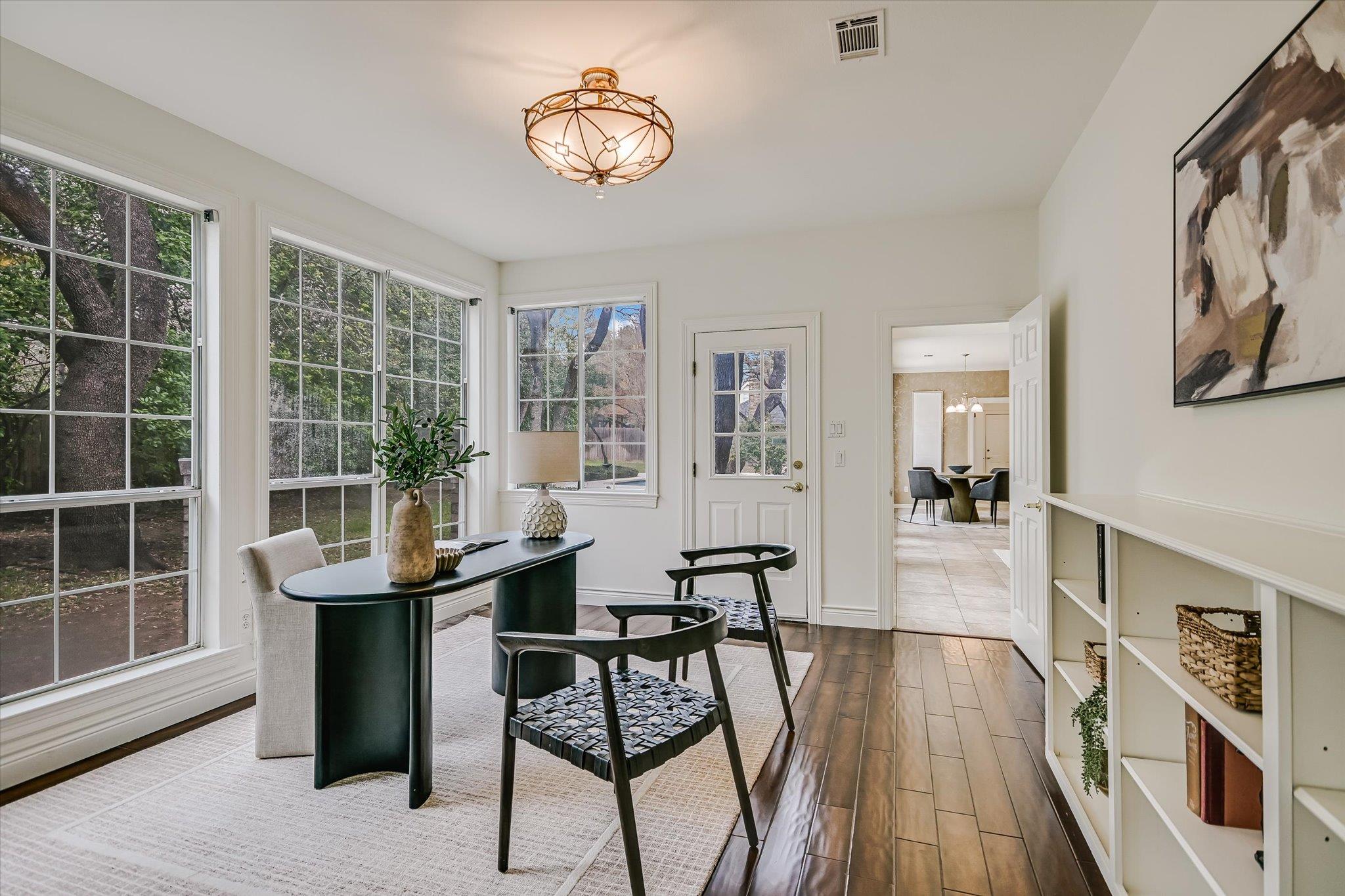 4000 Shadow Oak Ln, Austin, TX 78746