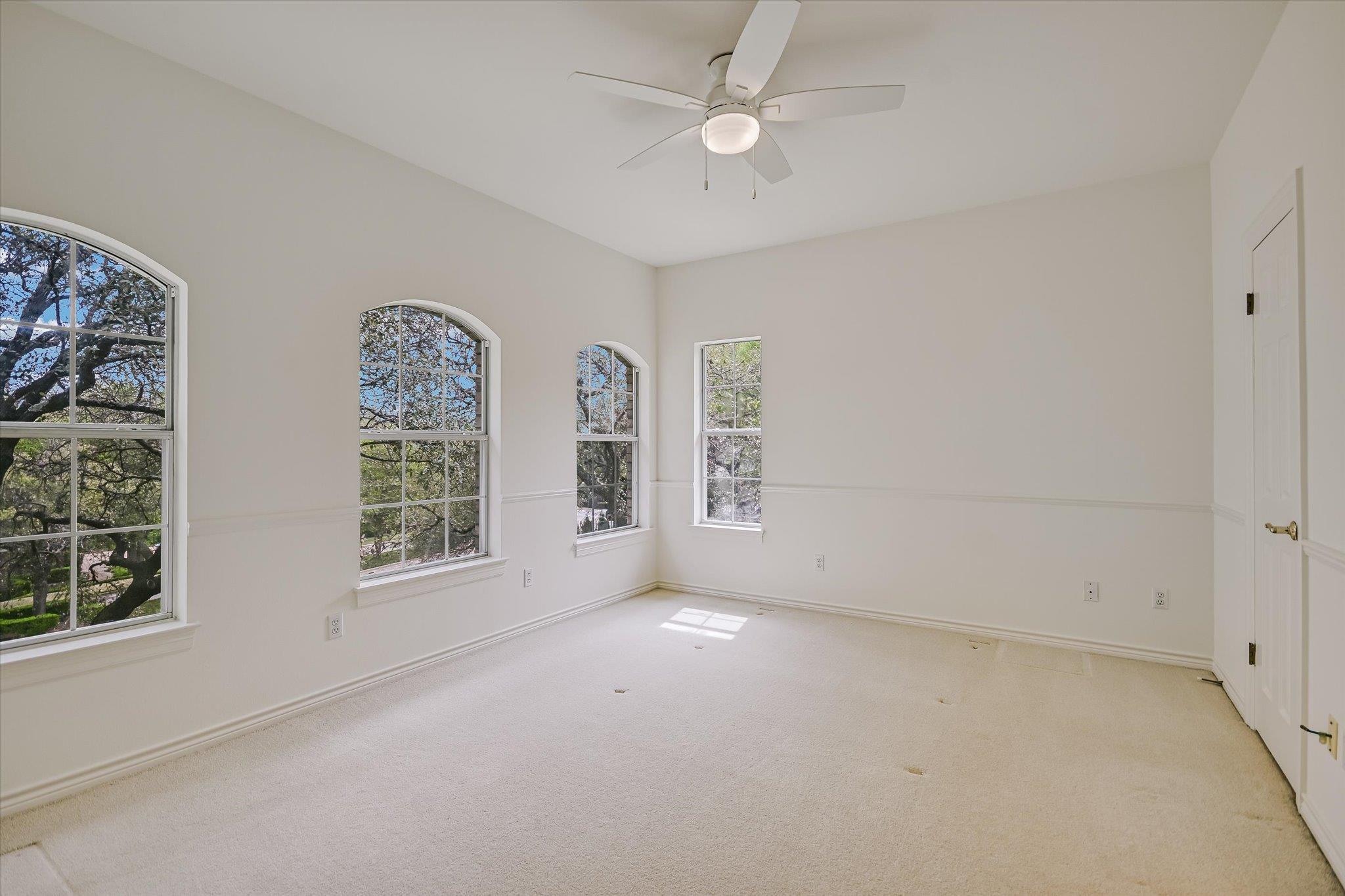 4000 Shadow Oak Ln, Austin, TX 78746