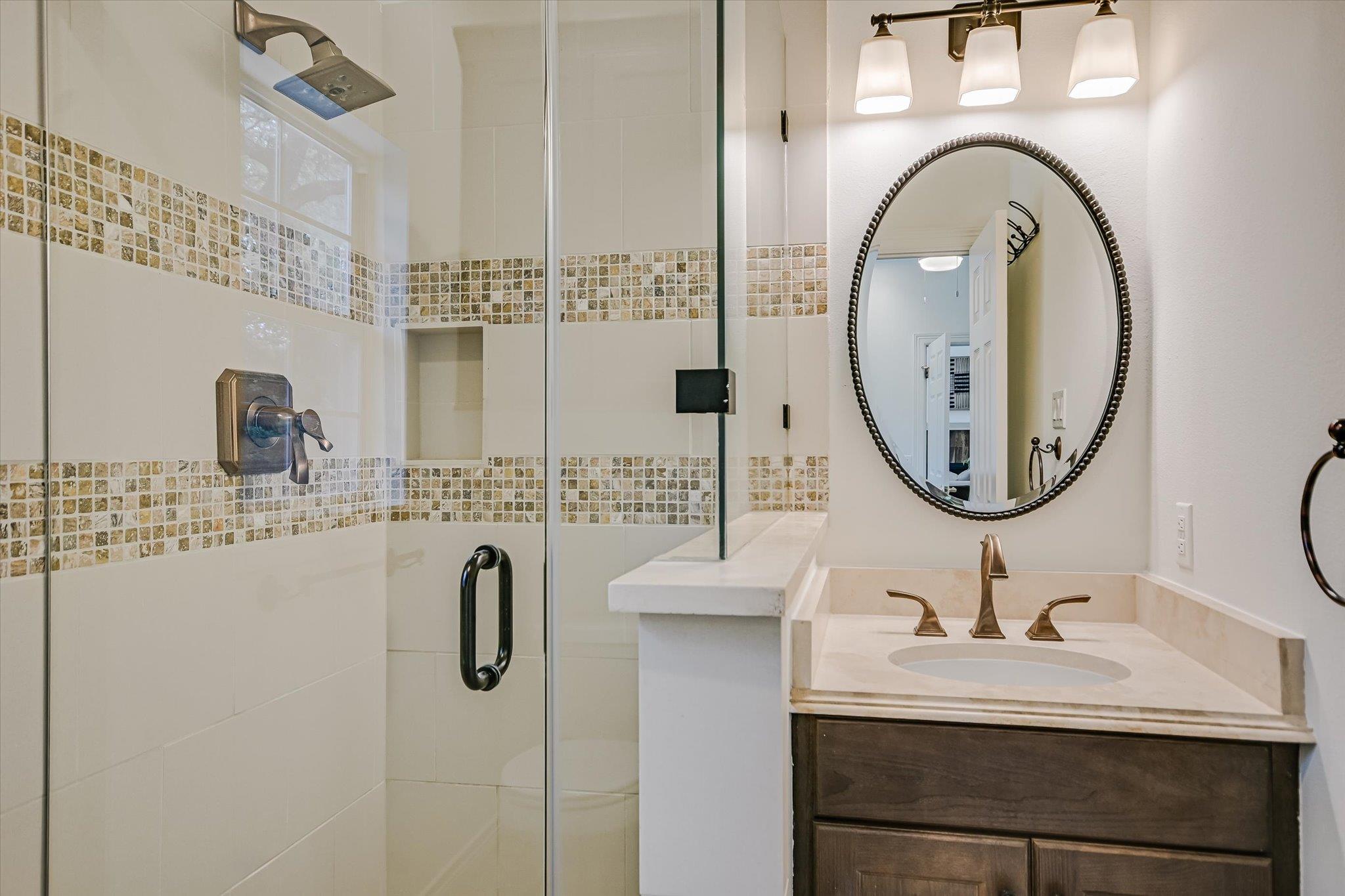 4000 Shadow Oak Ln, Austin, TX 78746