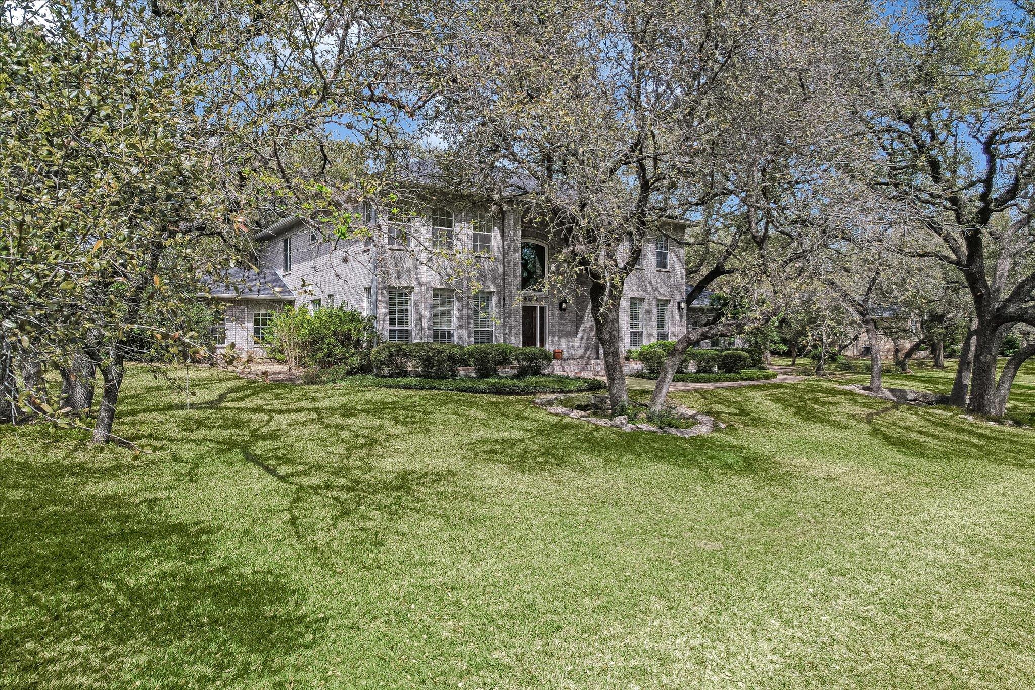 4000 Shadow Oak Ln, Austin, TX 78746