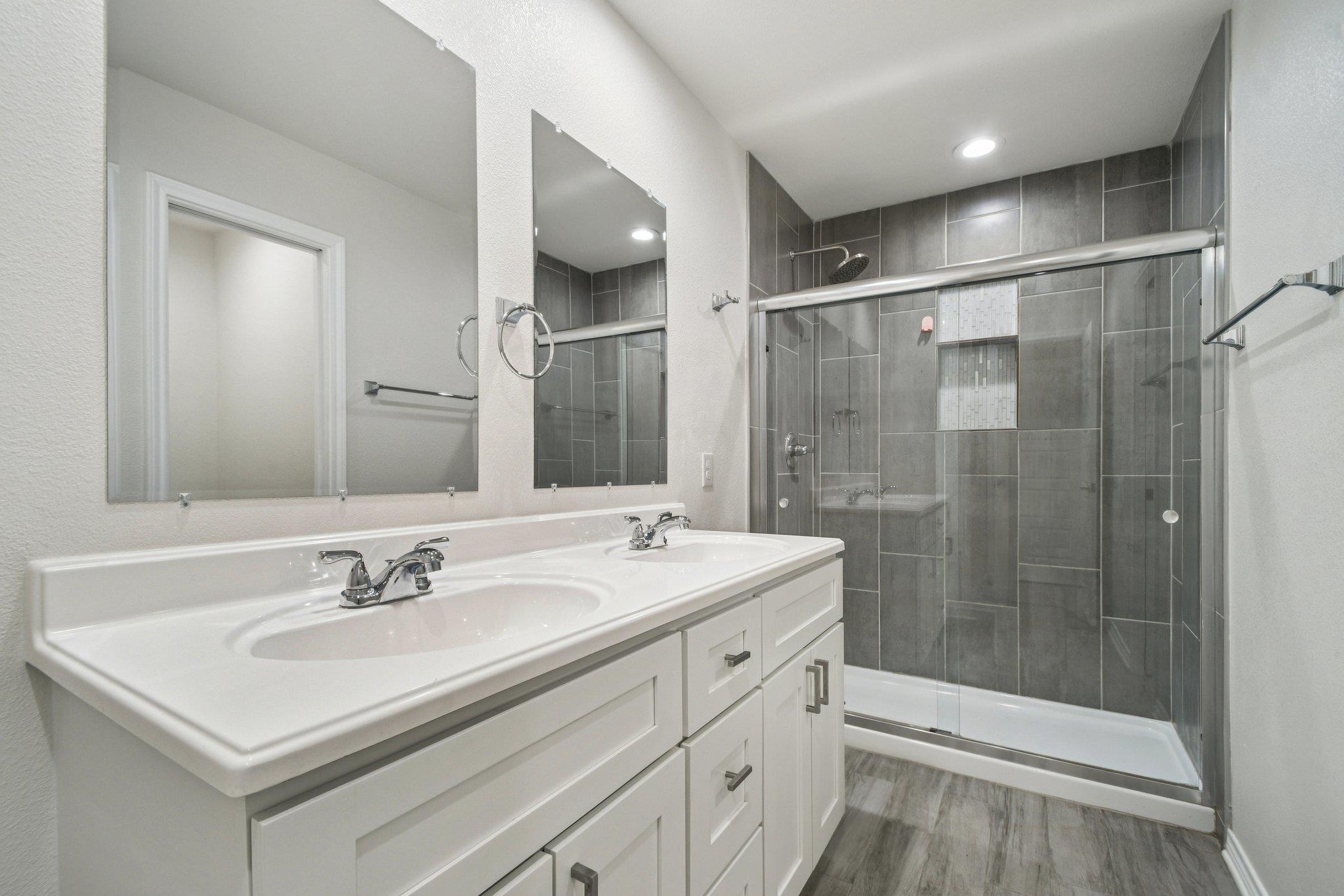 28 Deer Ridge Rd, Wimberley, TX 78676