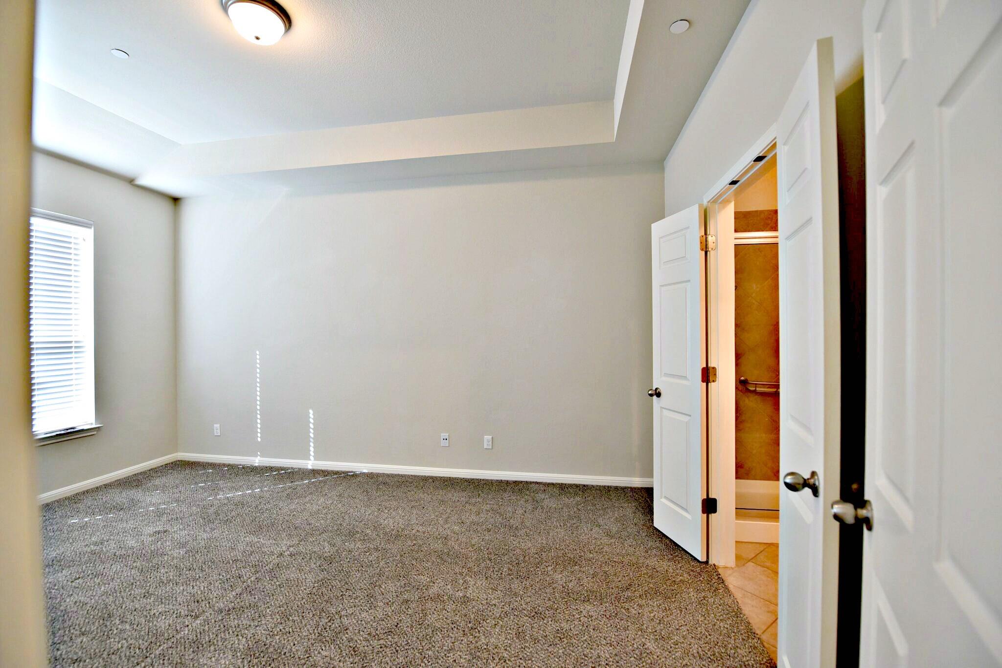 1900 Little Elm Trl # 9, Cedar Park, TX 78613