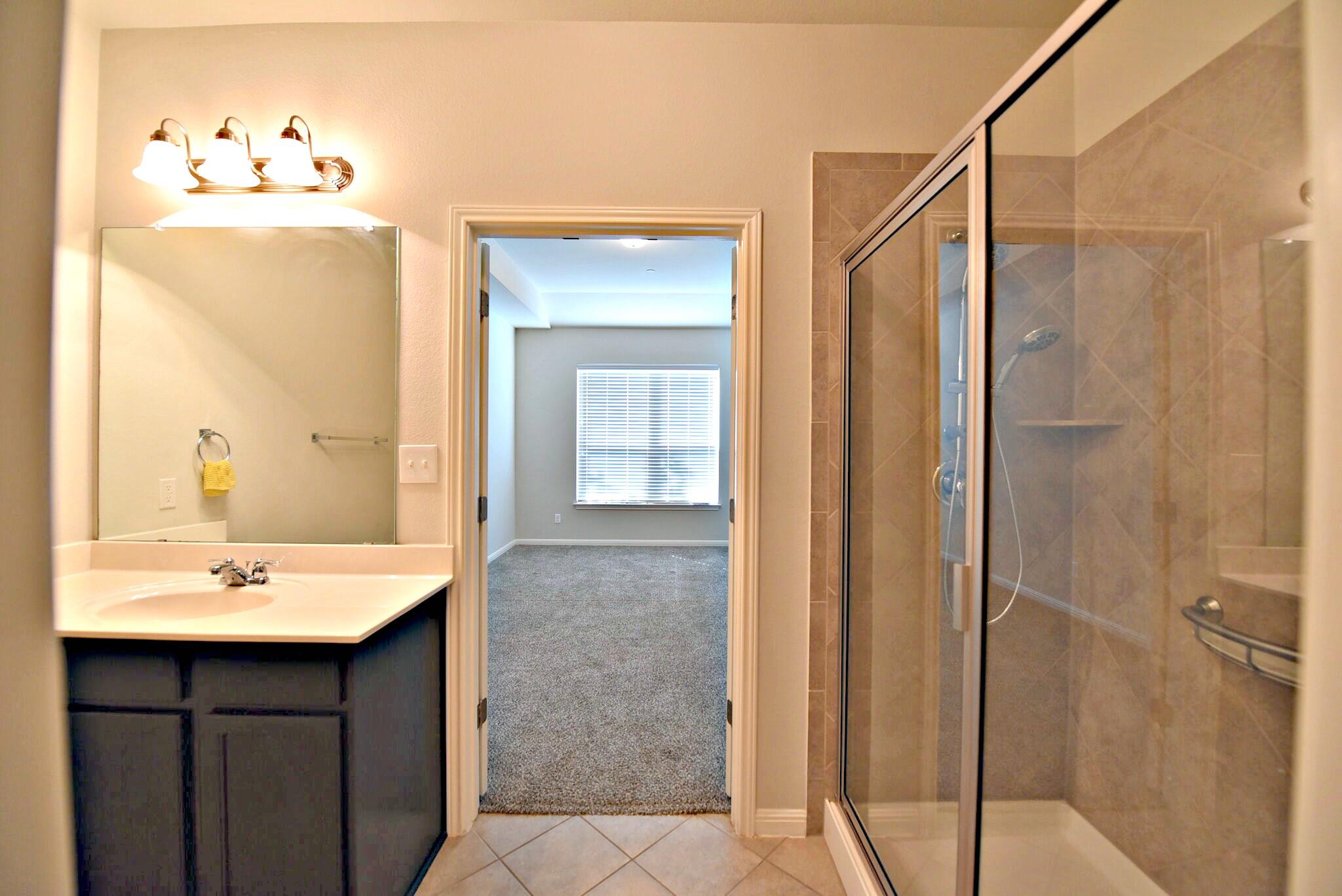 1900 Little Elm Trl # 9, Cedar Park, TX 78613