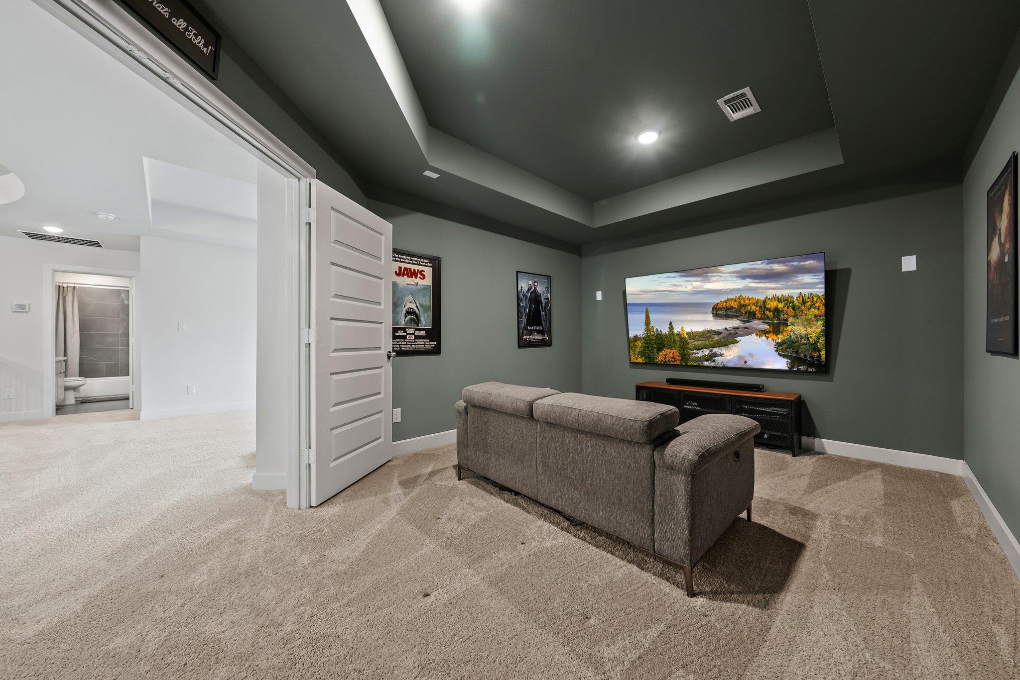 124 Low River Ln, Georgetown, TX 78628