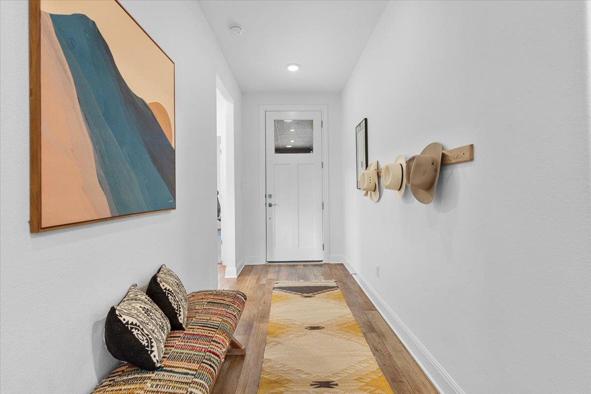 404 Climbing Rock Loop, Dripping Springs, TX 78620