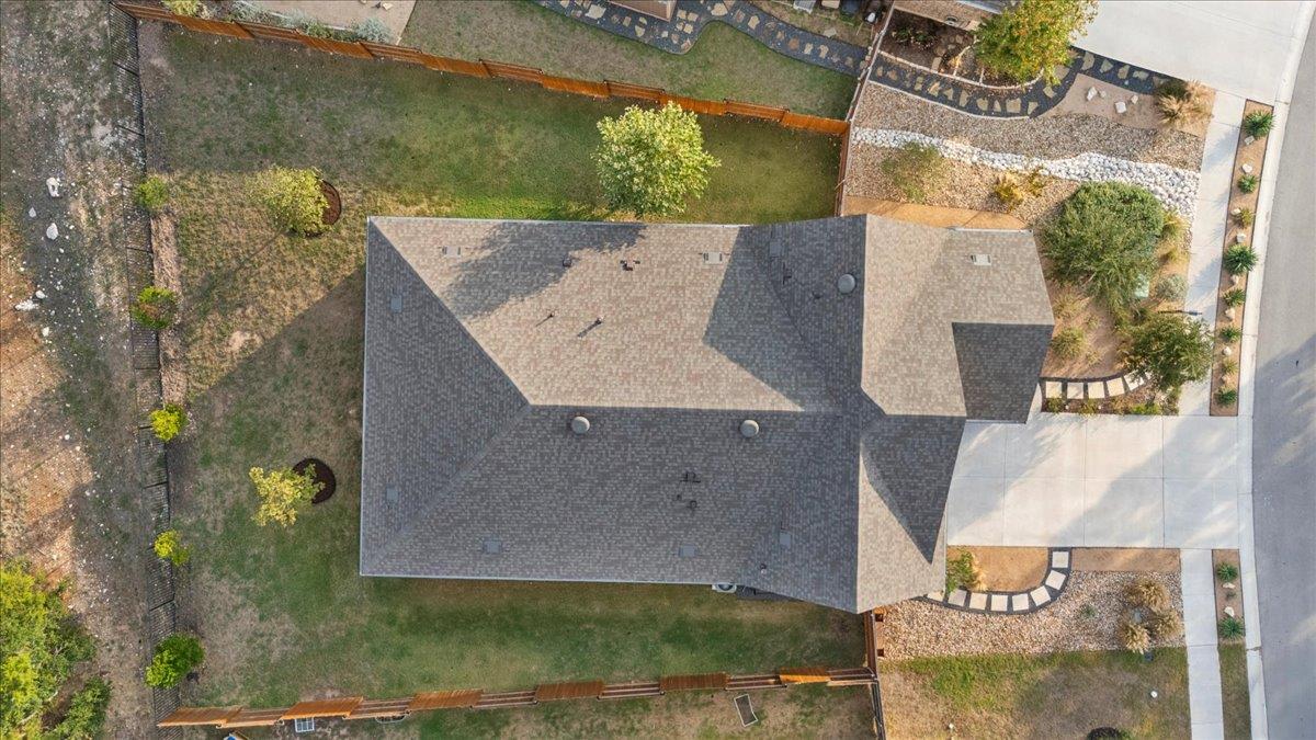 404 Climbing Rock Loop, Dripping Springs, TX 78620