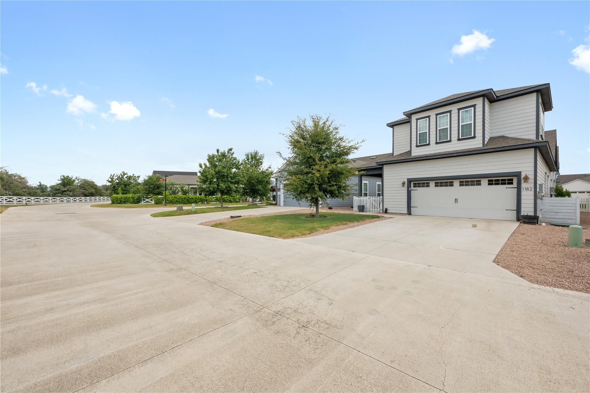 1182 Grant Wood Ave, Driftwood, TX 78619