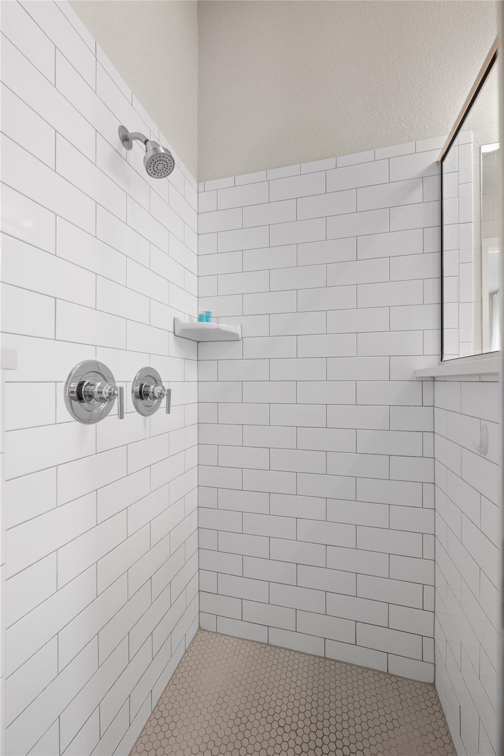 1182 Grant Wood Ave, Driftwood, TX 78619