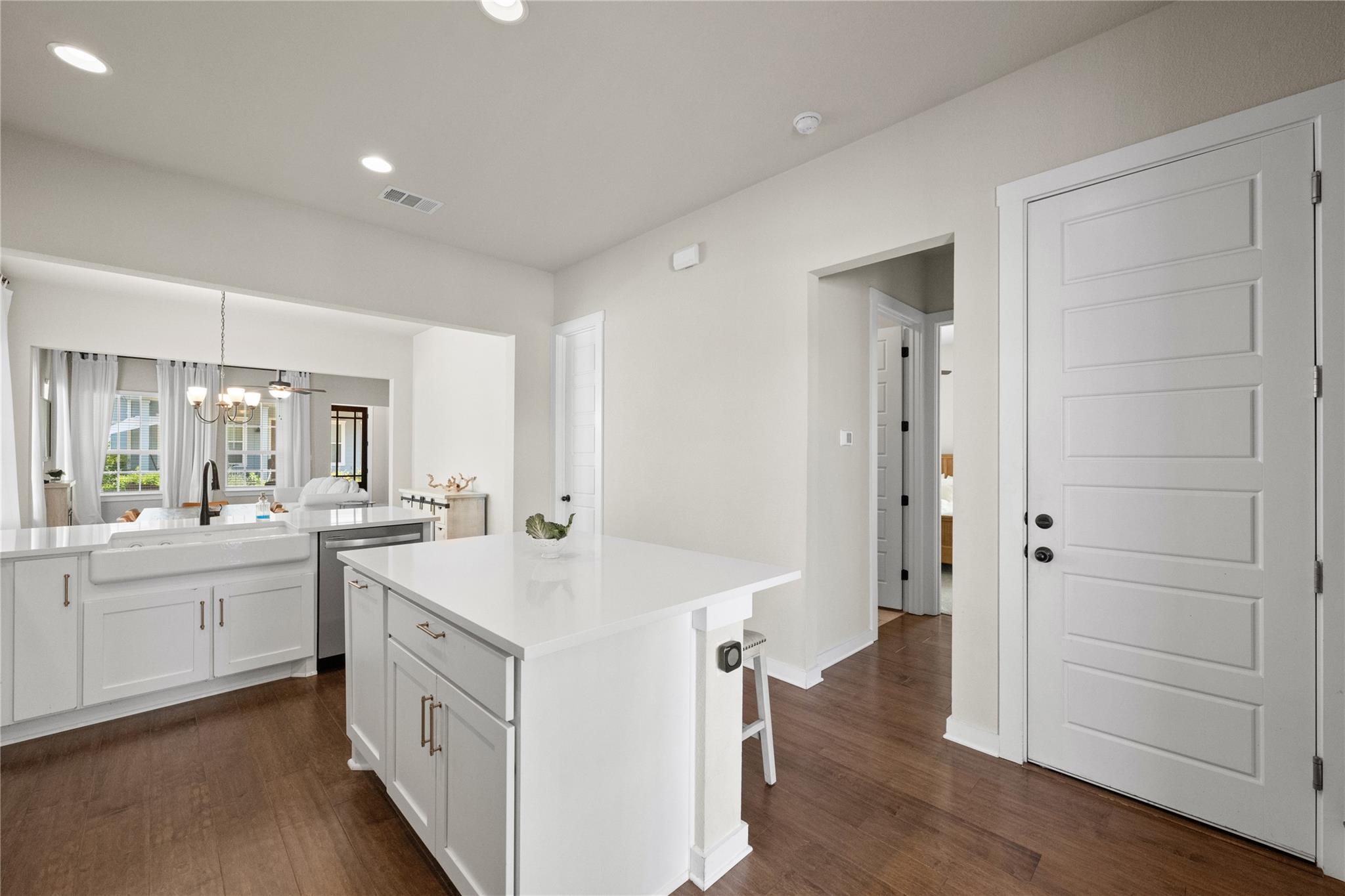 1182 Grant Wood Ave, Driftwood, TX 78619