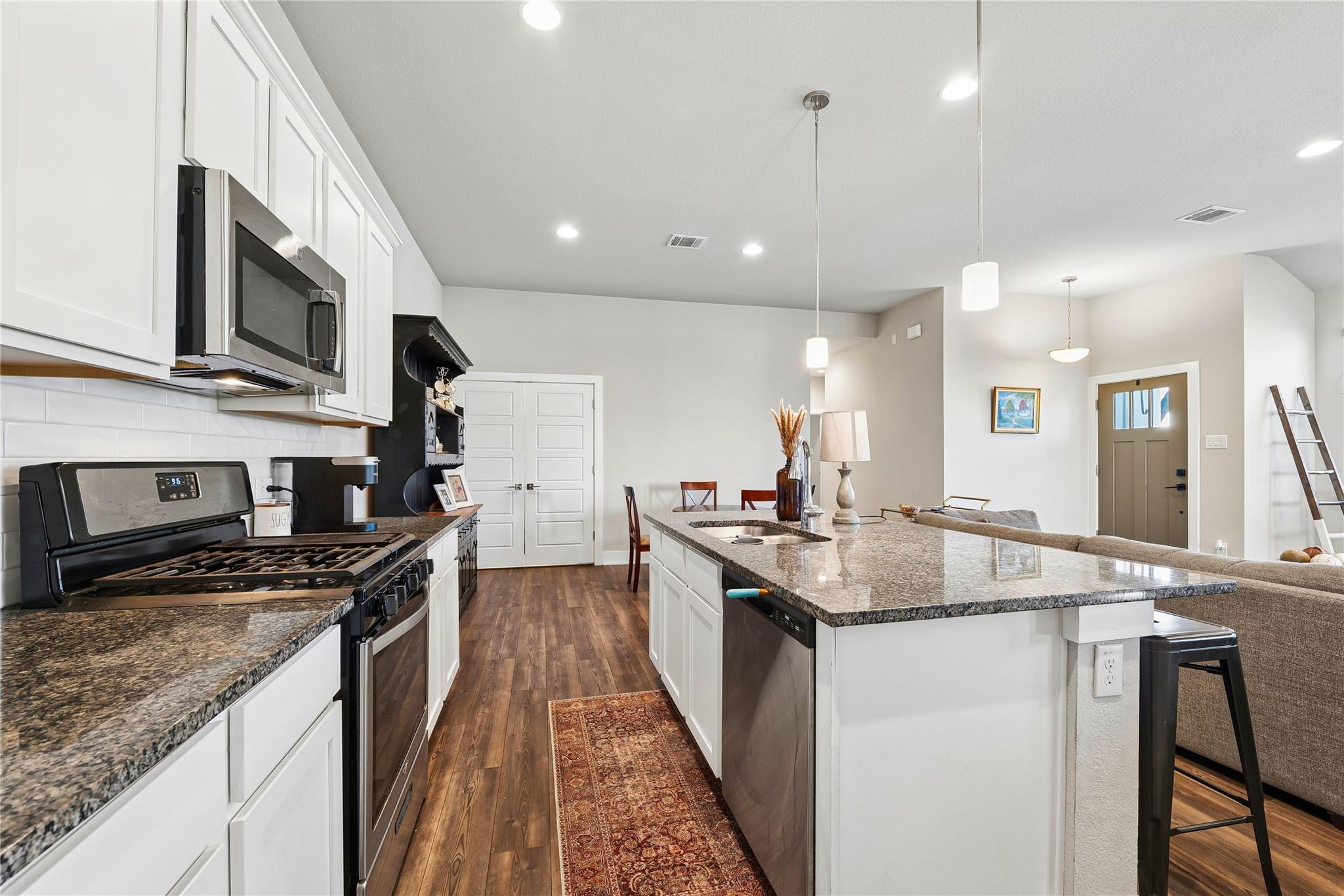 501 Peace Dr, Liberty Hill, TX 78642