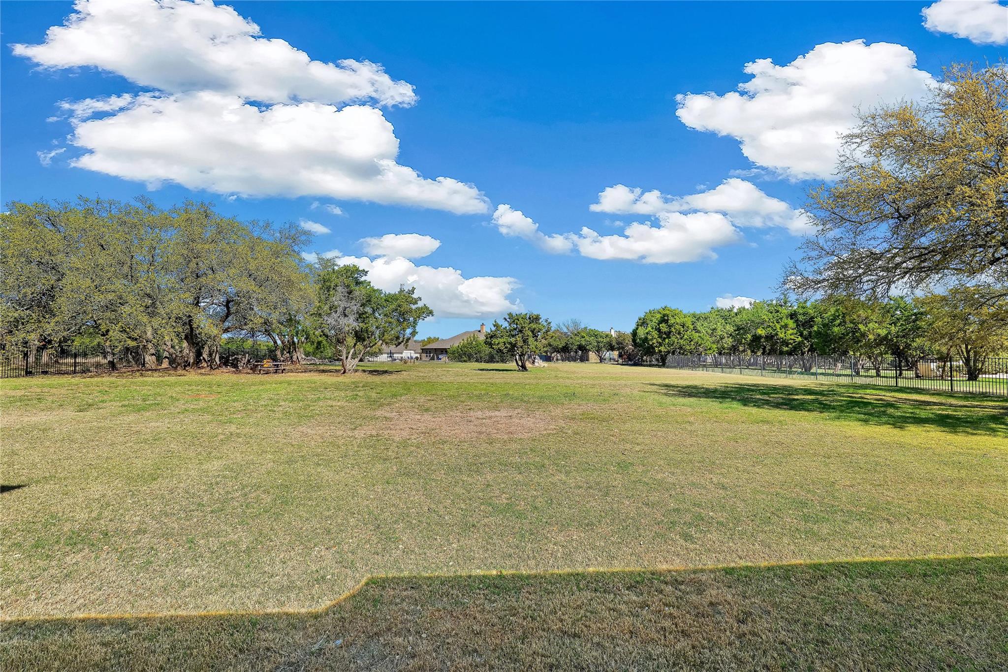 412 Bold Sundown, Liberty Hill, TX 78642