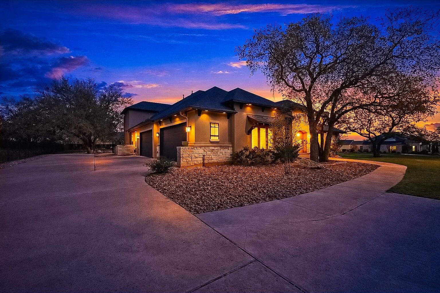 412 Bold Sundown, Liberty Hill, TX 78642