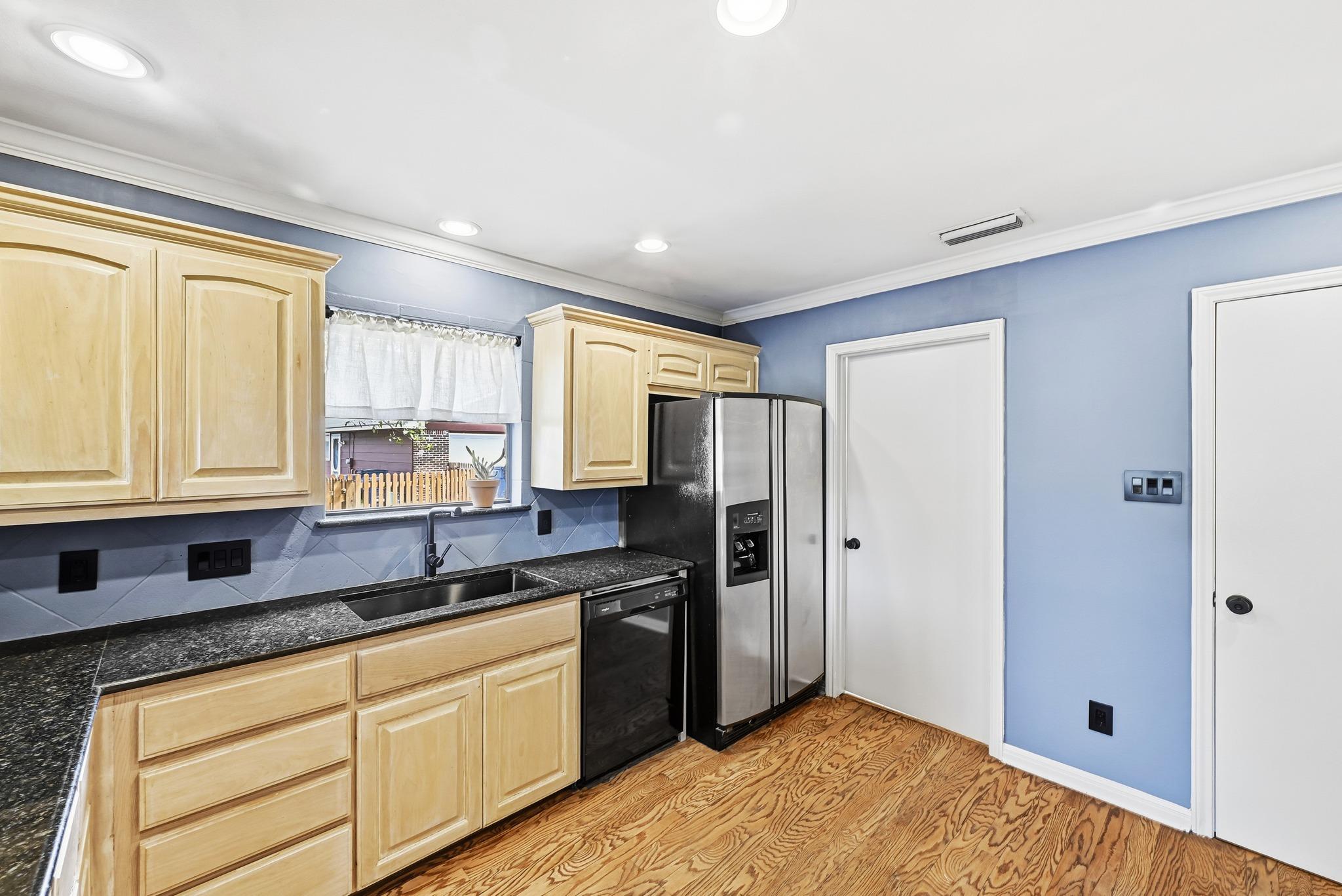 10923 Preston Trails Dr, Austin, TX 78747