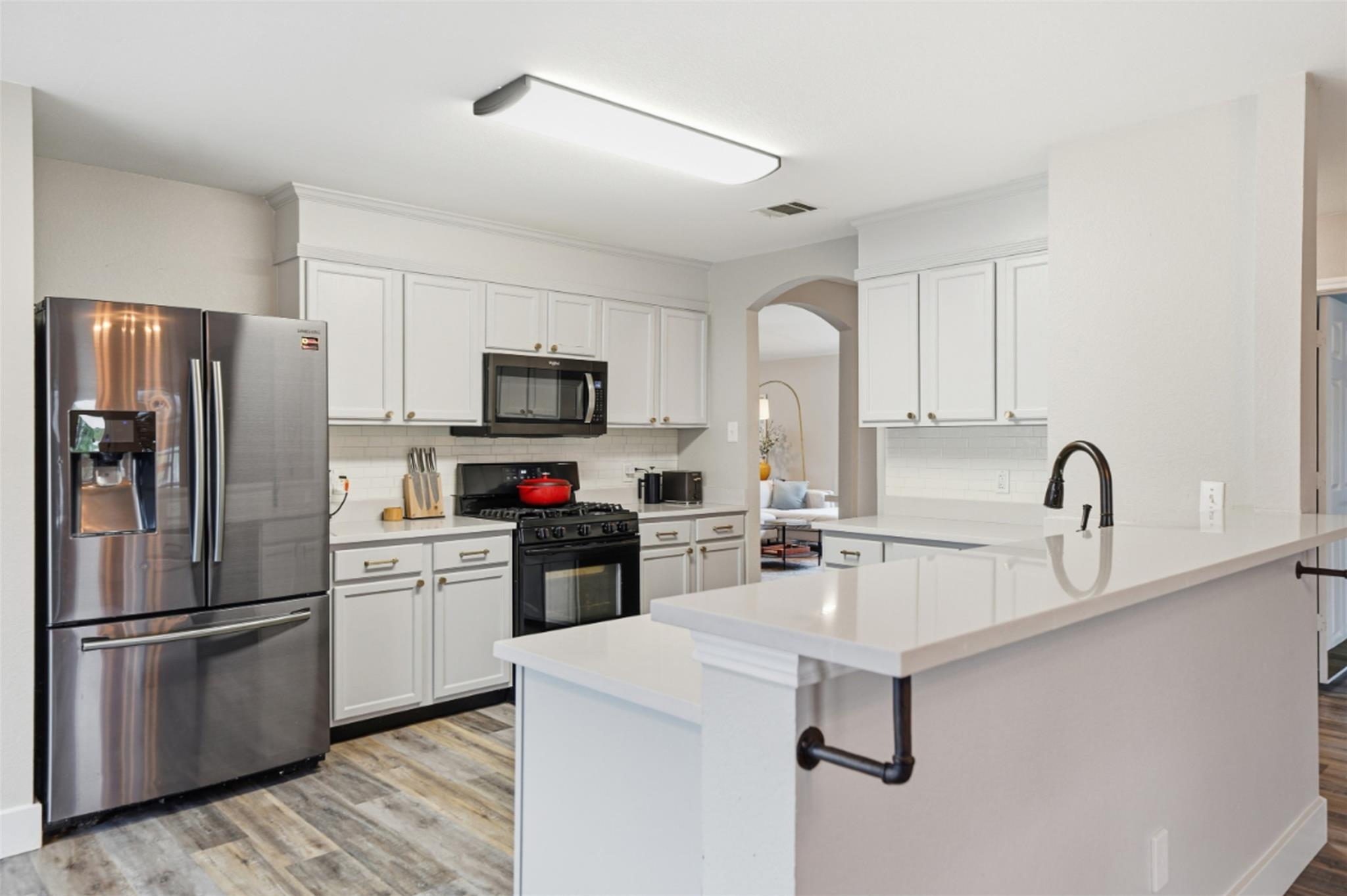 119 Salado Dr, Kyle, TX 78640