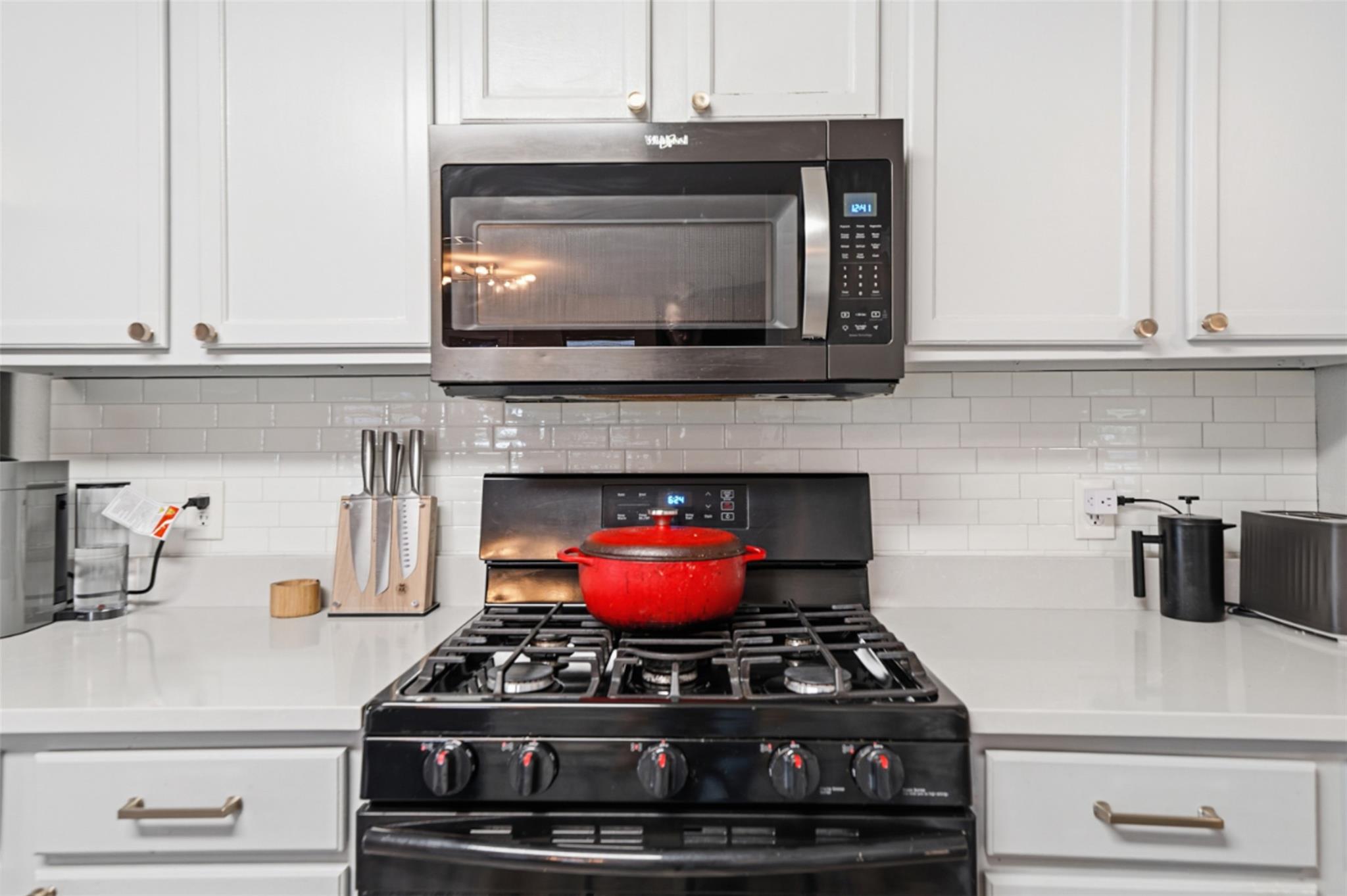 119 Salado Dr, Kyle, TX 78640