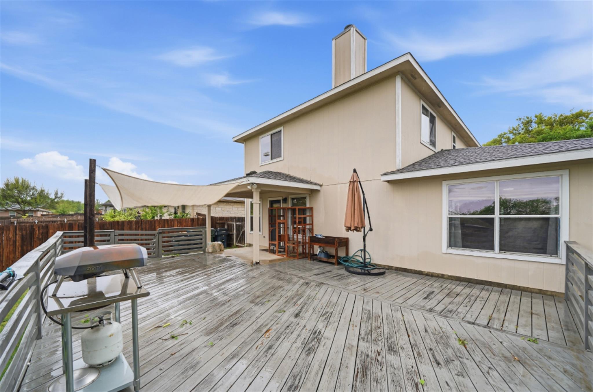 119 Salado Dr, Kyle, TX 78640