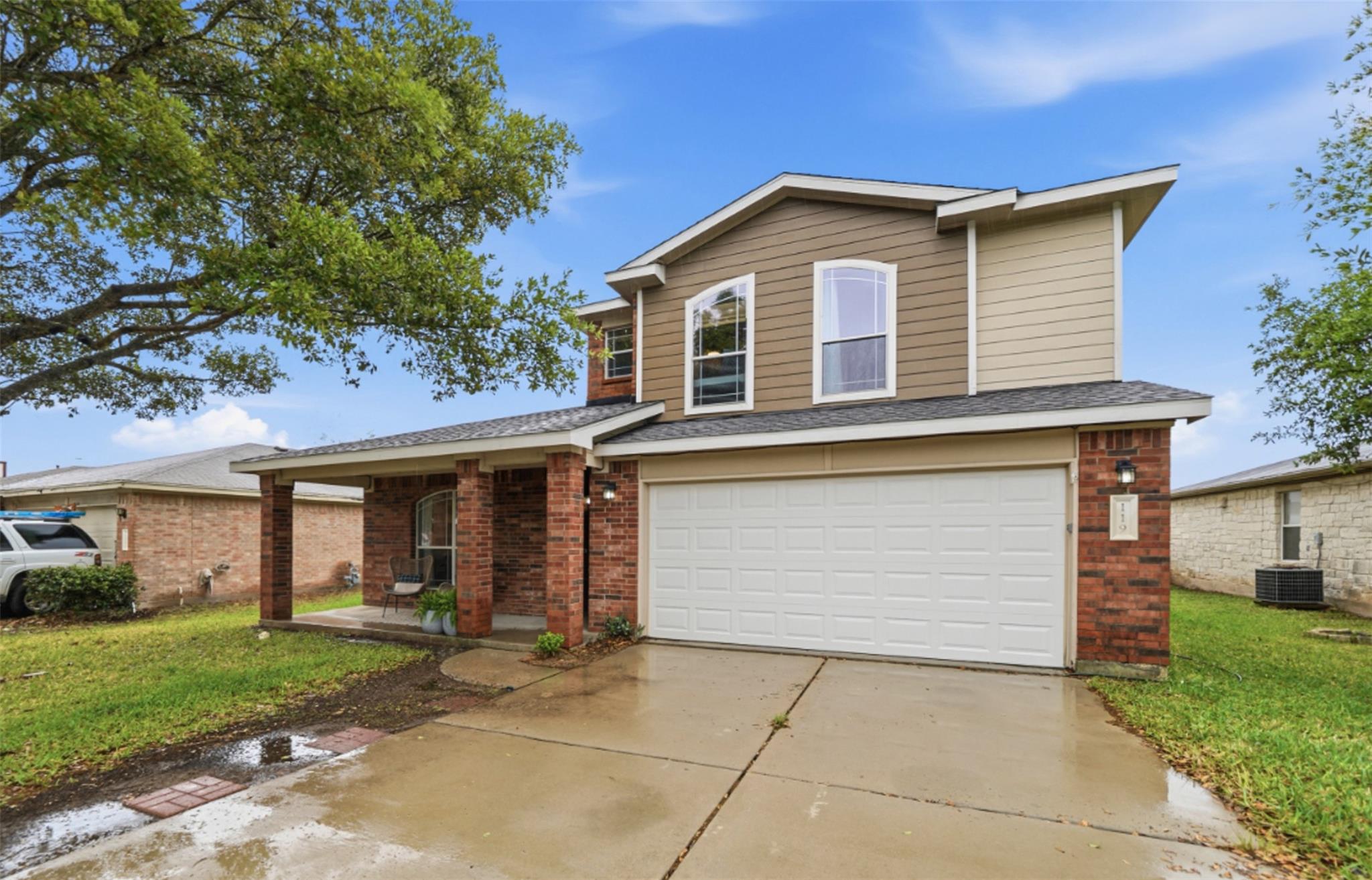 119 Salado Dr, Kyle, TX 78640