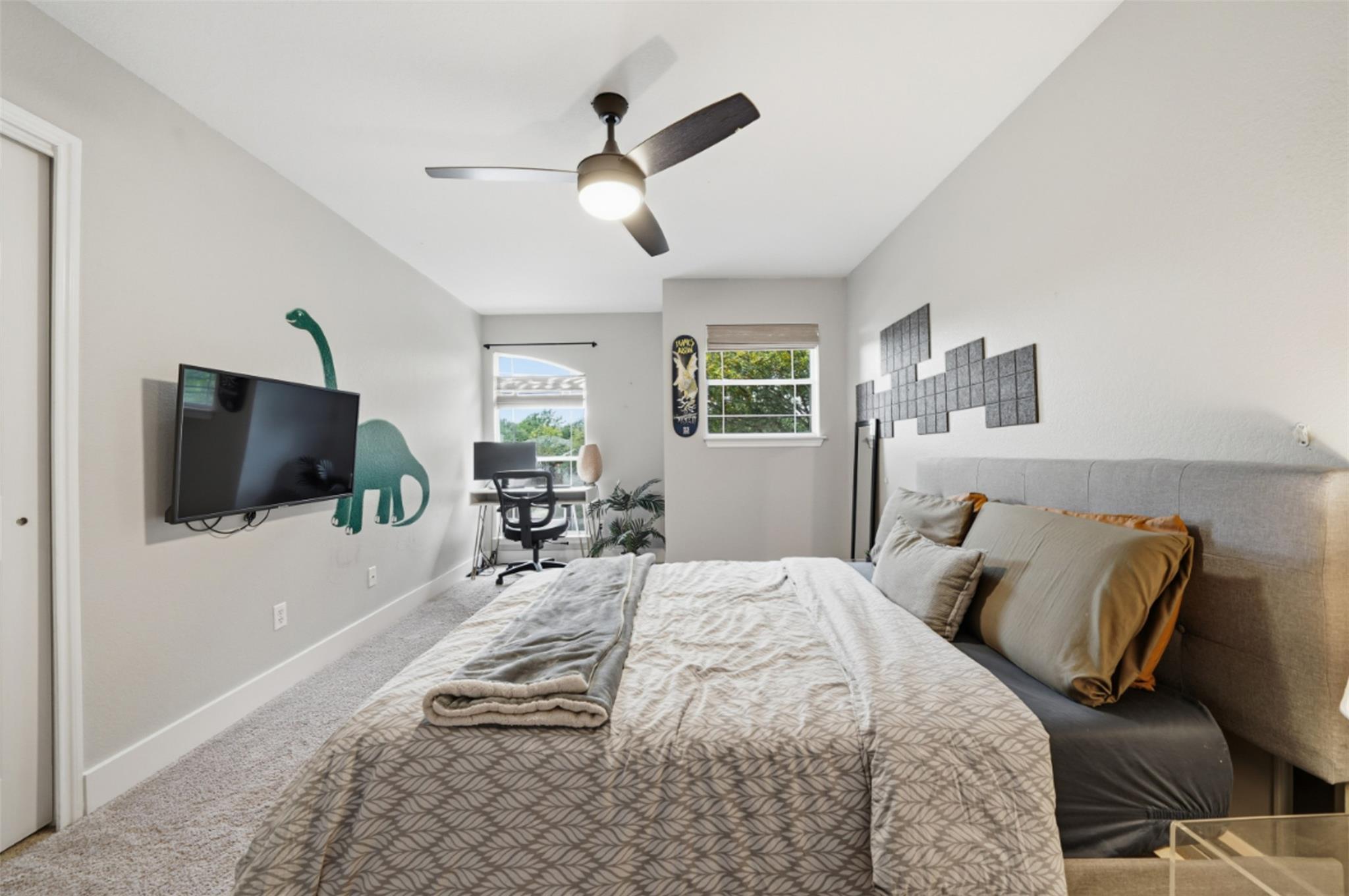 119 Salado Dr, Kyle, TX 78640