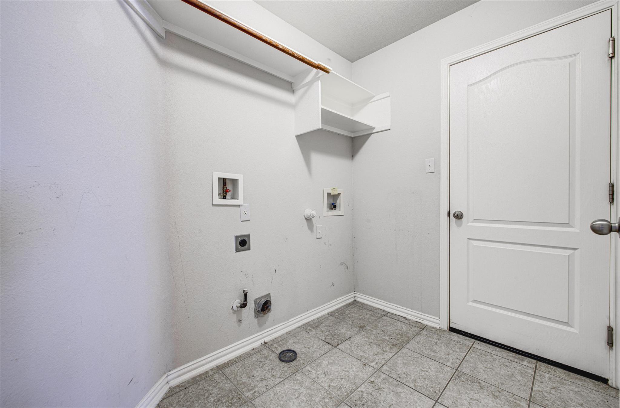 2090 Intrepid Dr, Buda, TX 78610