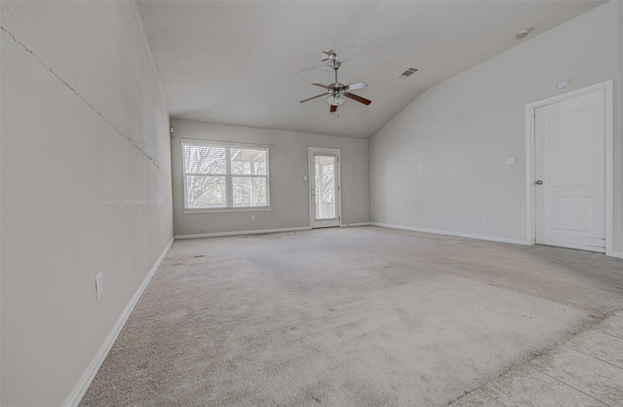 2090 Intrepid Dr, Buda, TX 78610