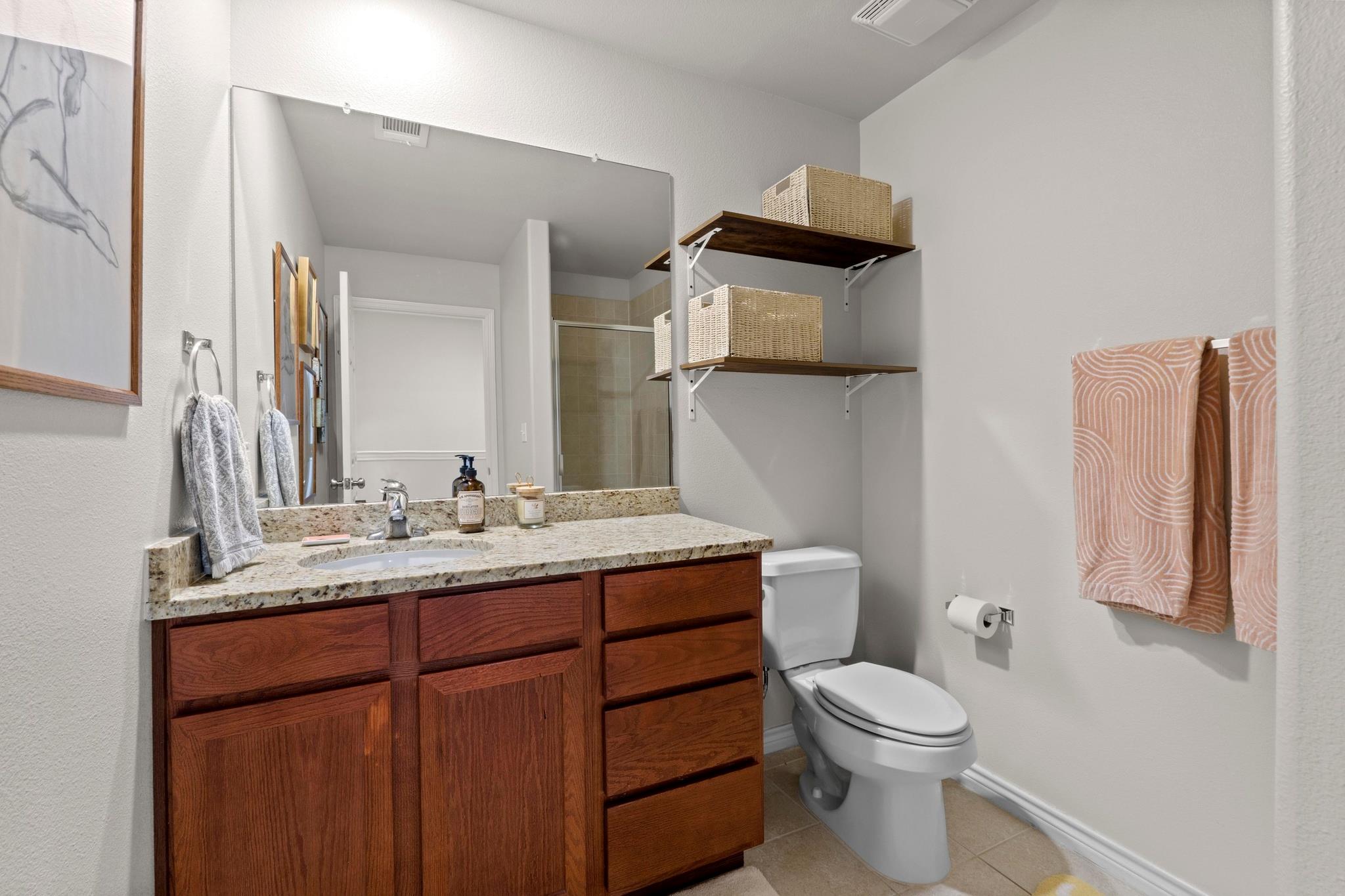 305 E 31st St # 2, Austin, TX 78705