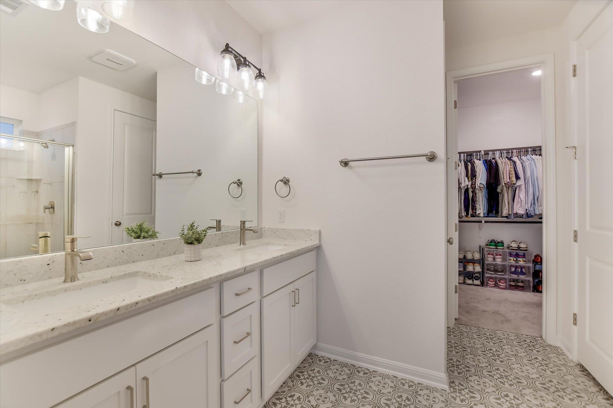 737 Leeward Pass, Leander, TX 78641