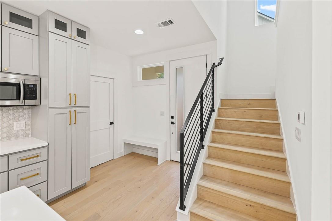 3321 Hemlock Ave # 2, Austin, TX 78722