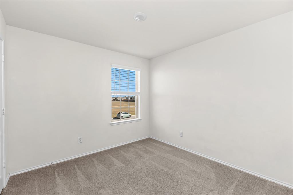 457 Bedford Falls Ln, Jarrell, TX 76537