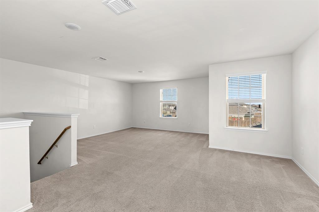 457 Bedford Falls Ln, Jarrell, TX 76537