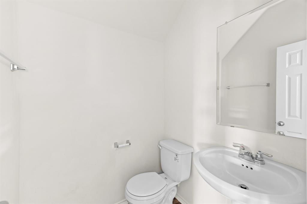 457 Bedford Falls Ln, Jarrell, TX 76537