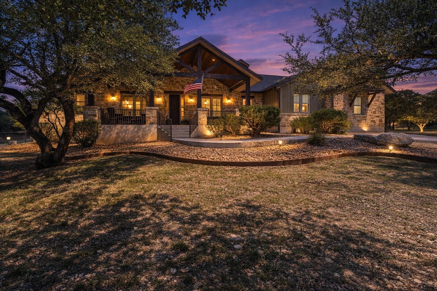 337 Golden Eagle Ln, Dripping Springs, TX 78620