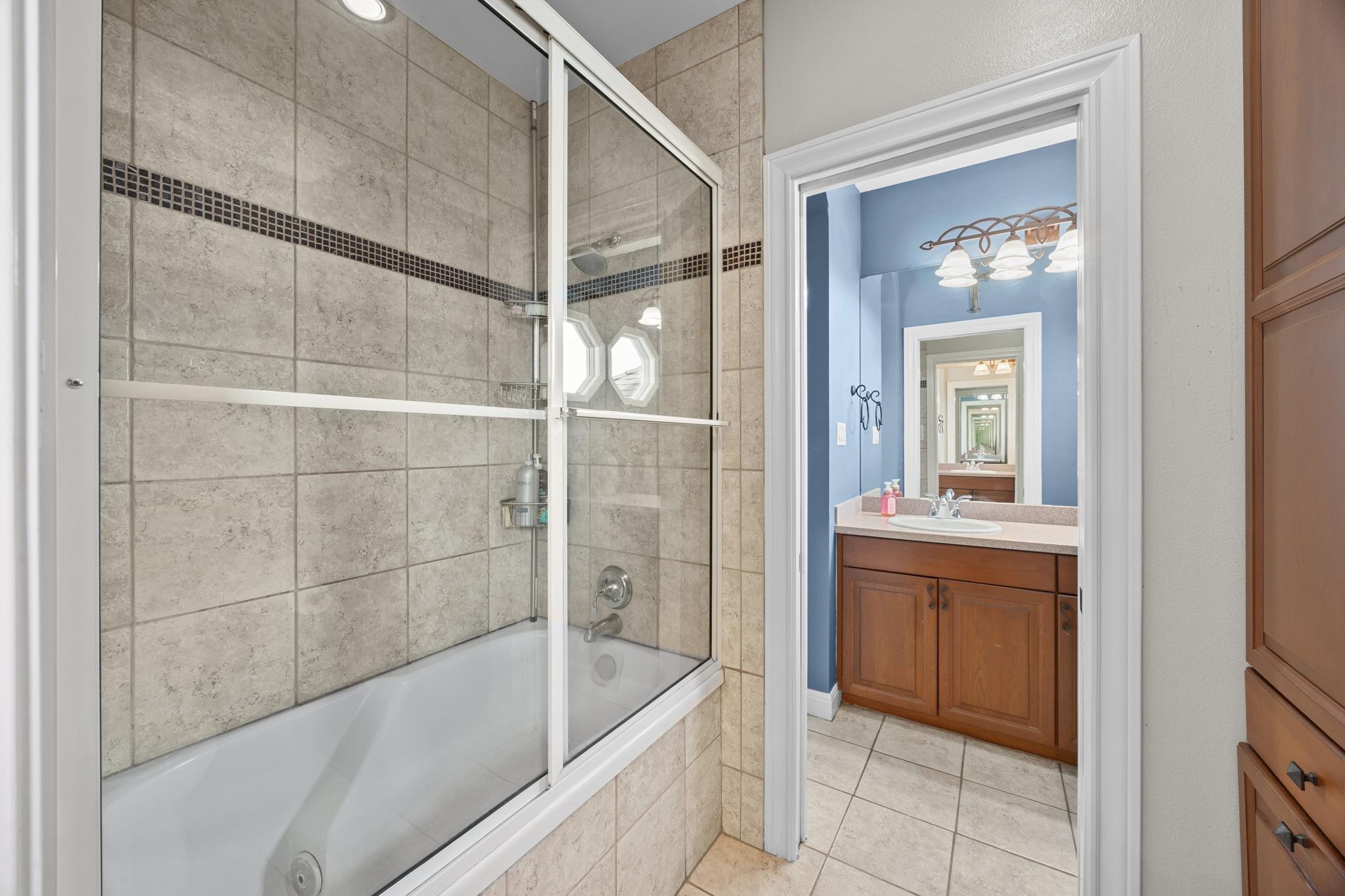 341 Courtnees Way, Georgetown, TX 78626