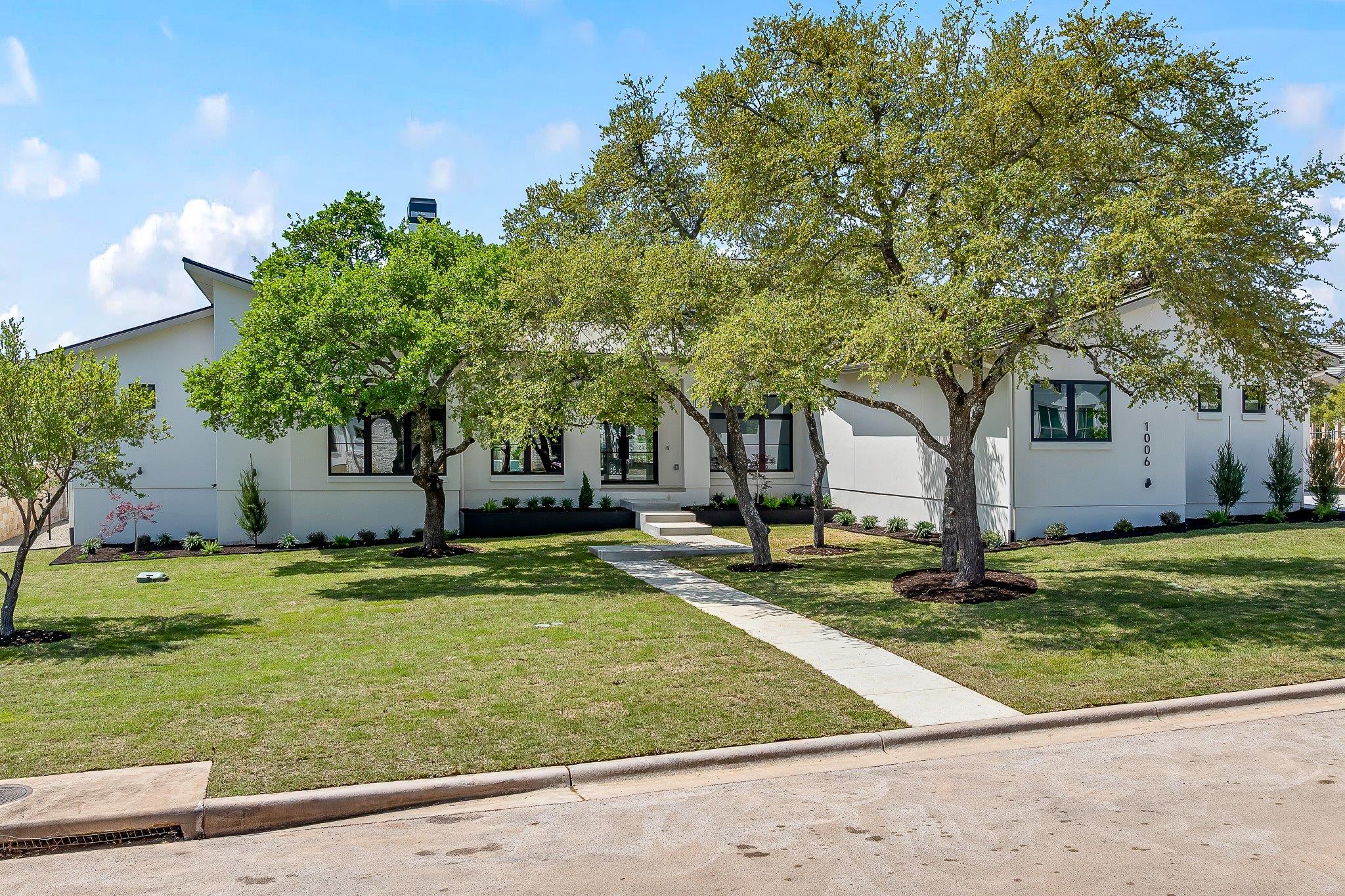 1006 Flint Ridge Trl, Georgetown, TX 78628