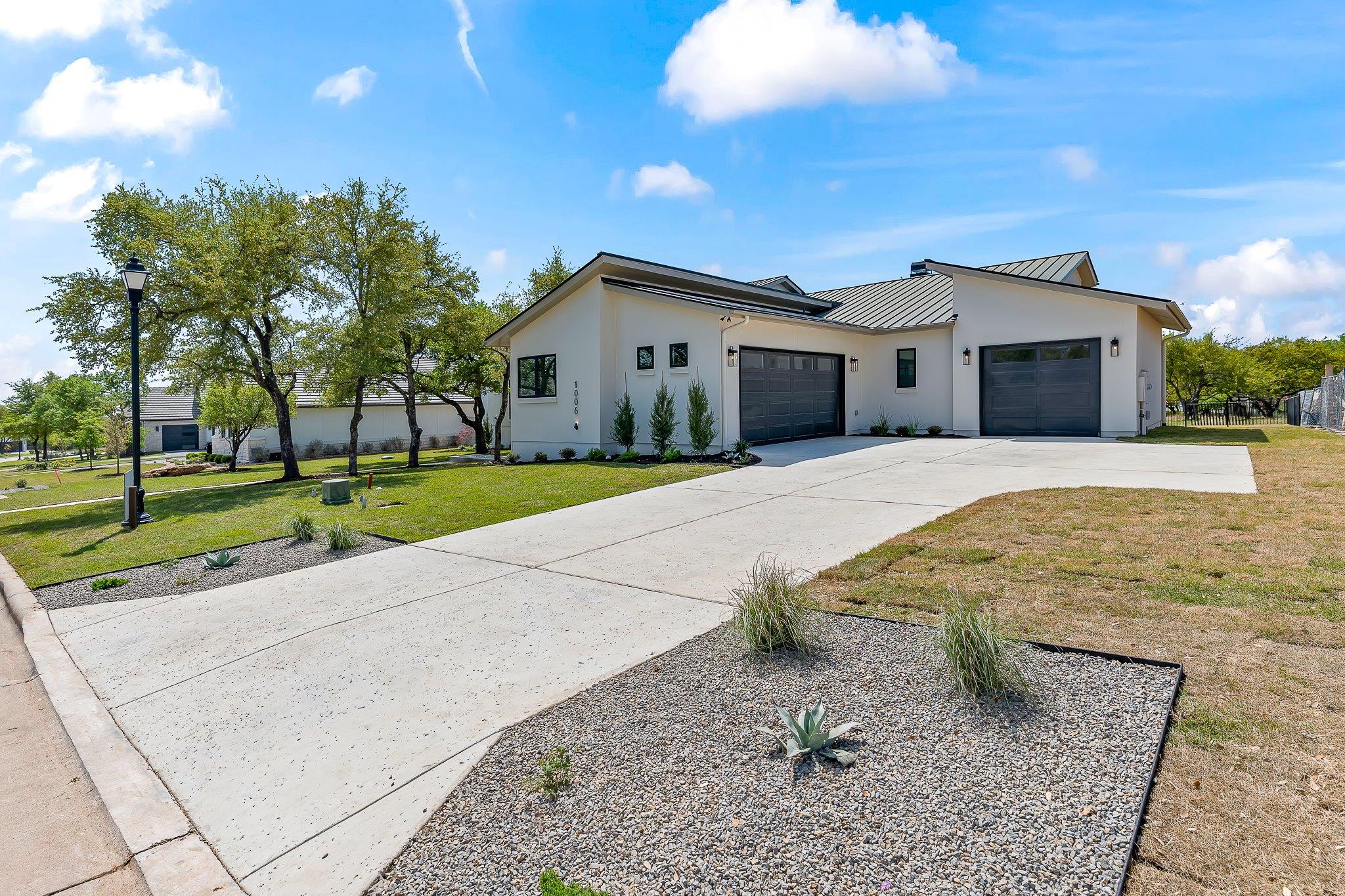 1006 Flint Ridge Trl, Georgetown, TX 78628