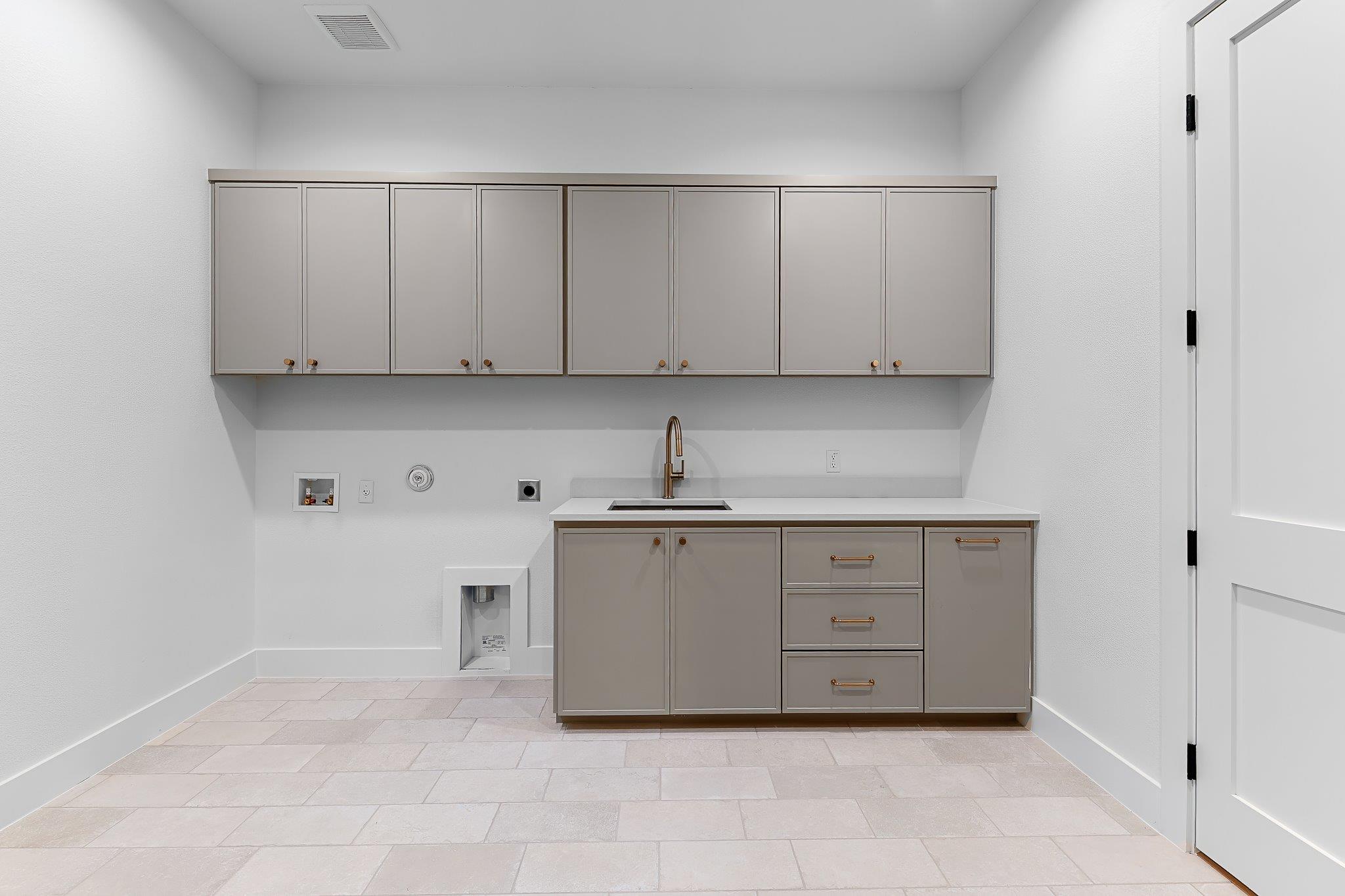 1006 Flint Ridge Trl, Georgetown, TX 78628