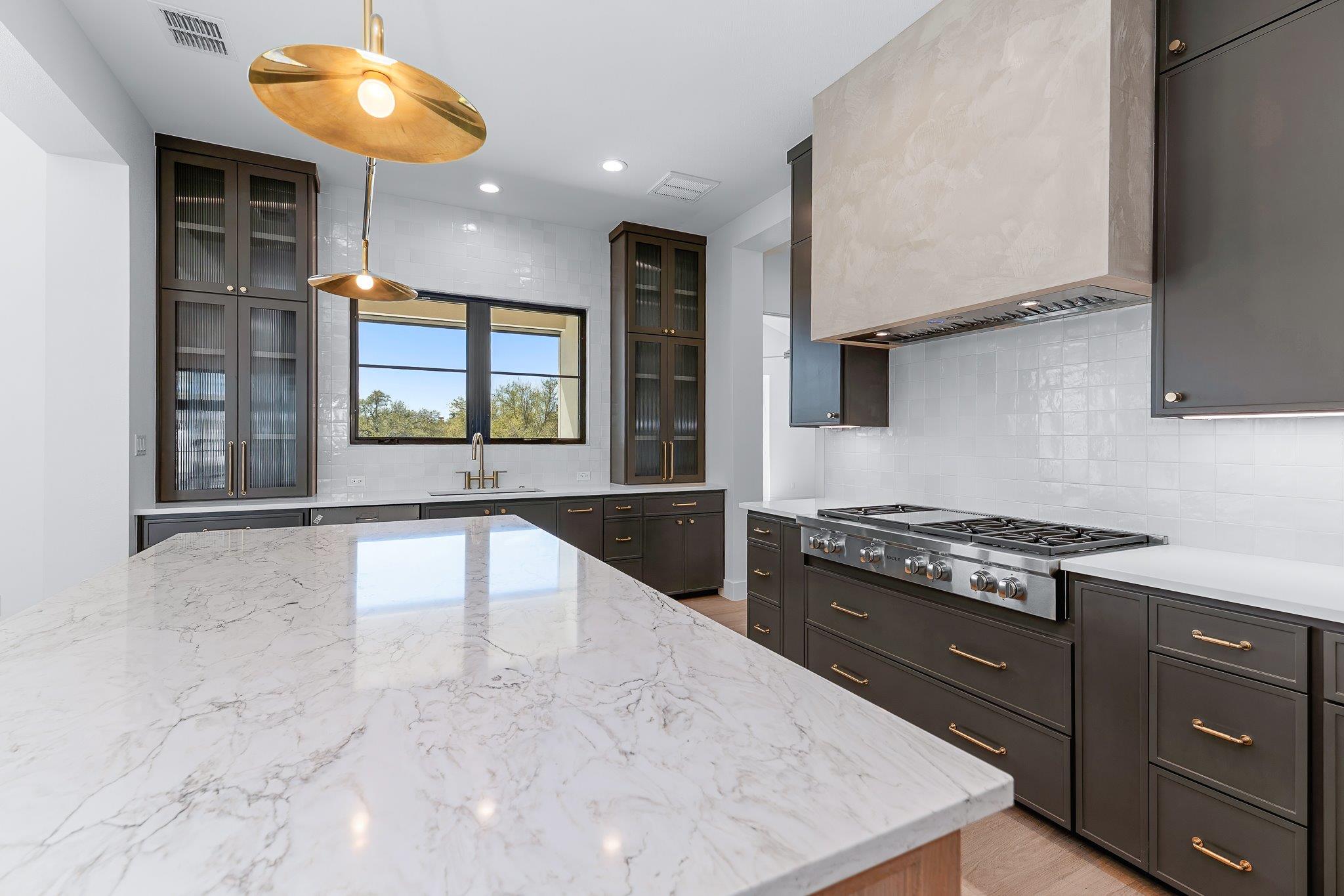 1006 Flint Ridge Trl, Georgetown, TX 78628